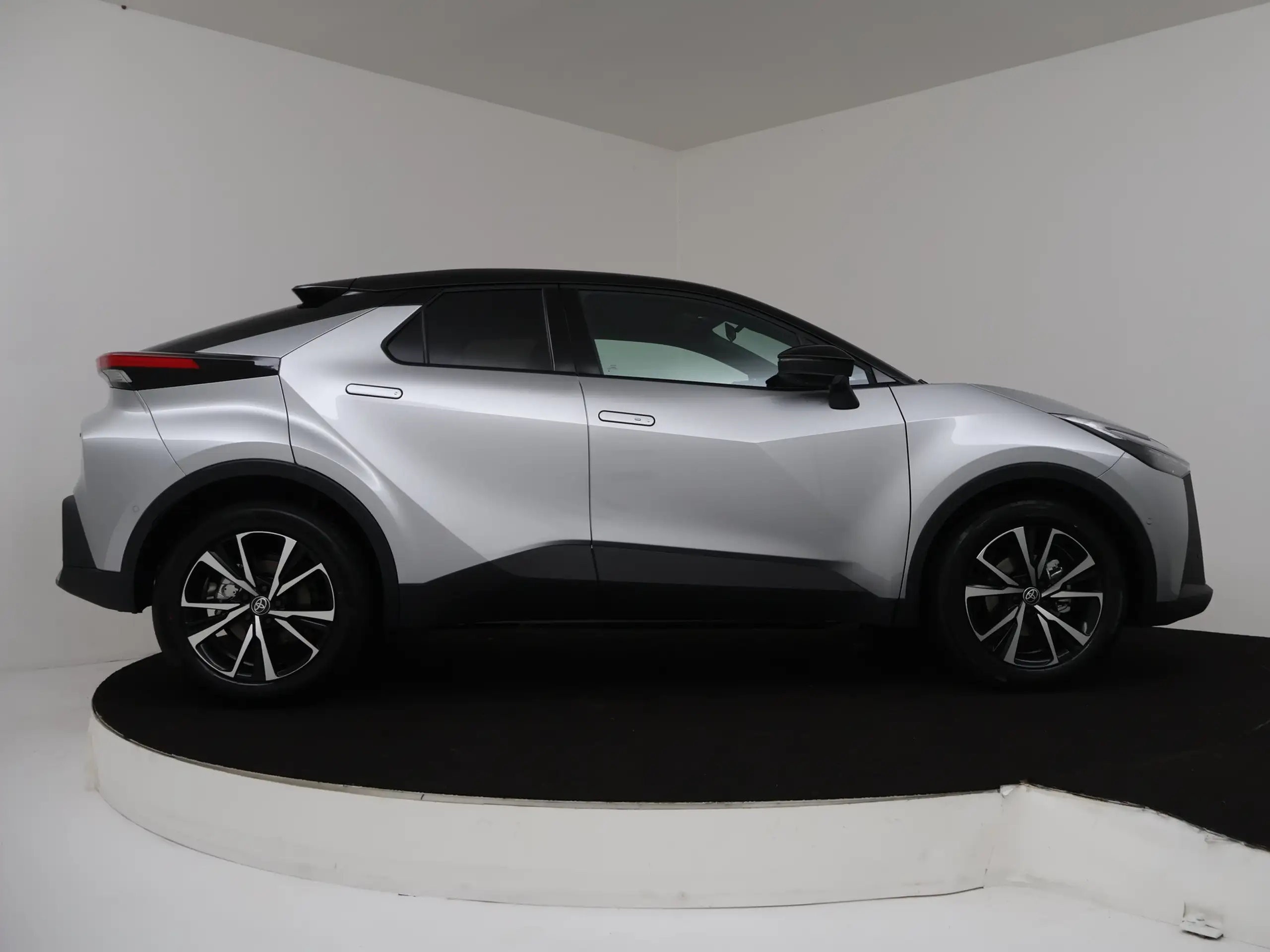 Toyota - C-HR