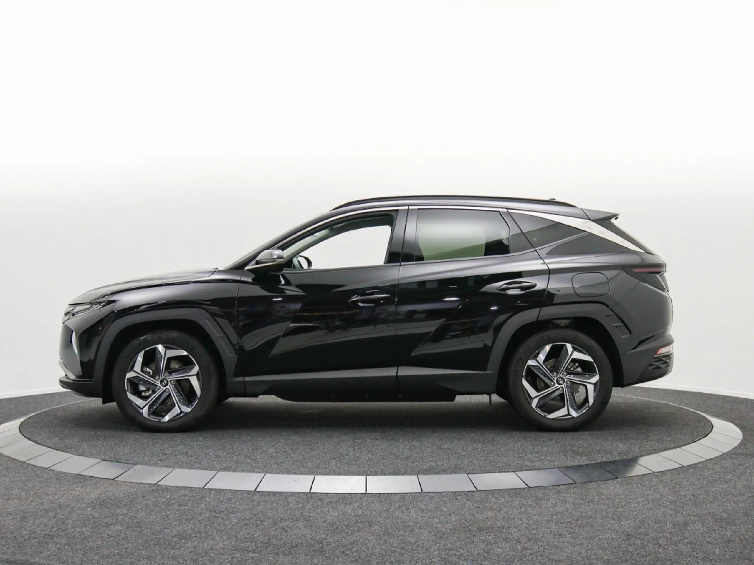 Hyundai - TUCSON