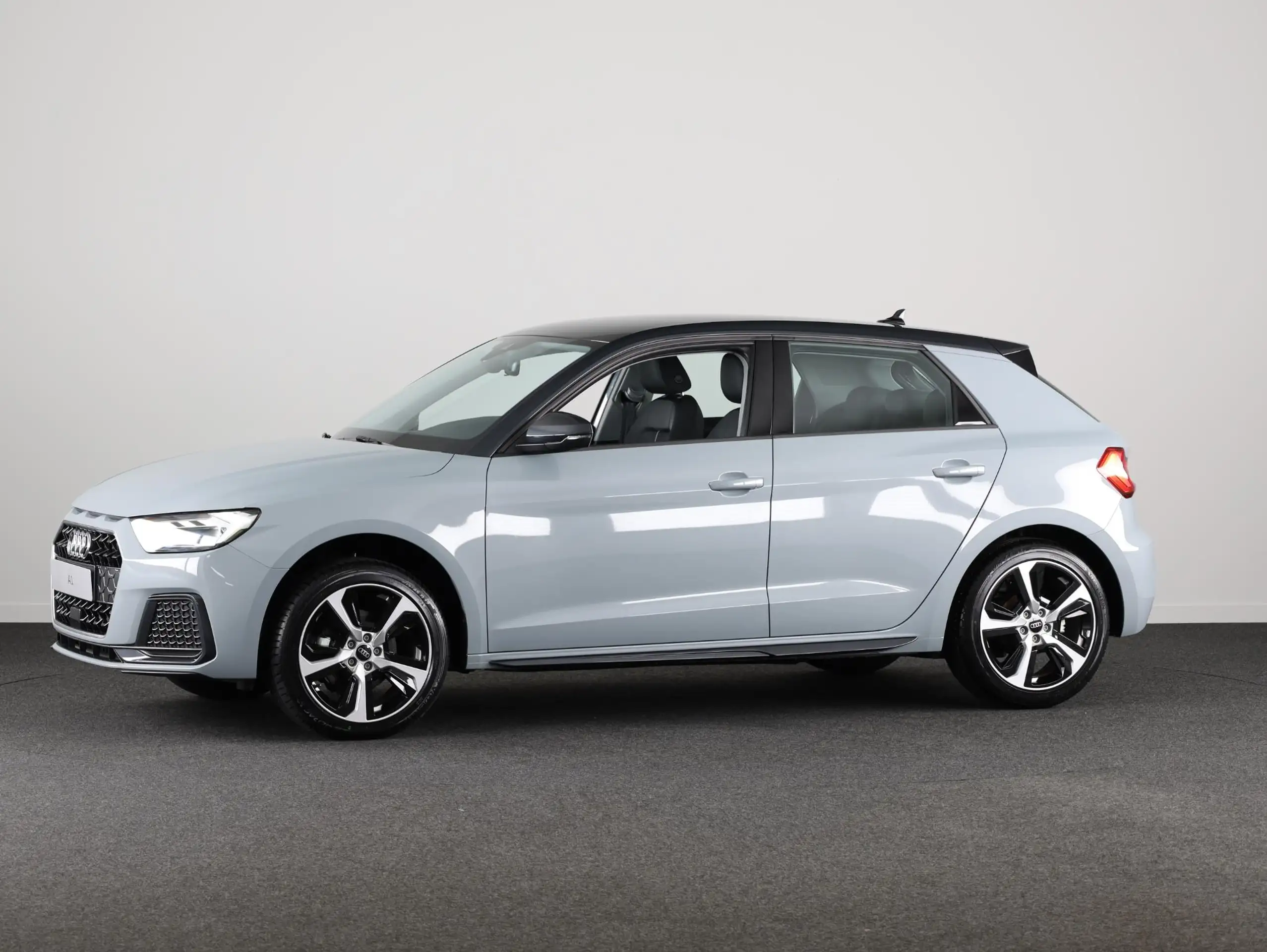 Audi - A1