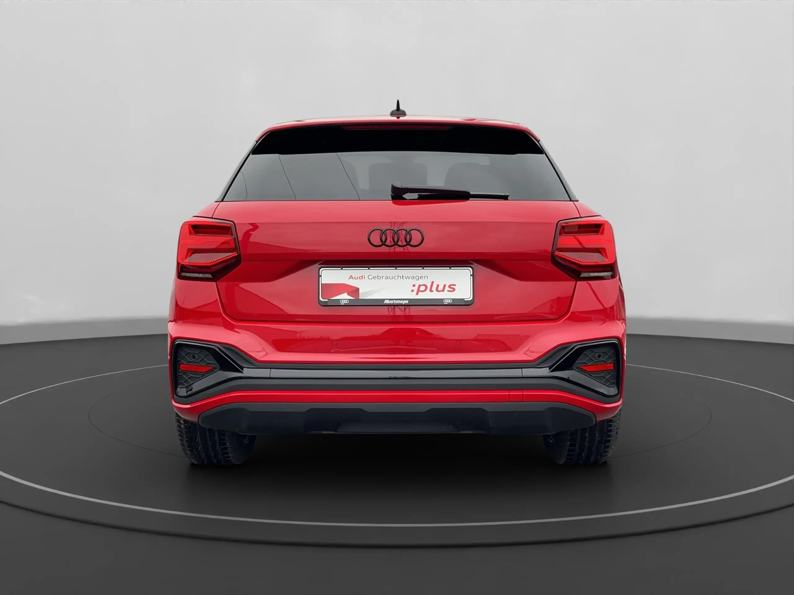 Audi - Q2