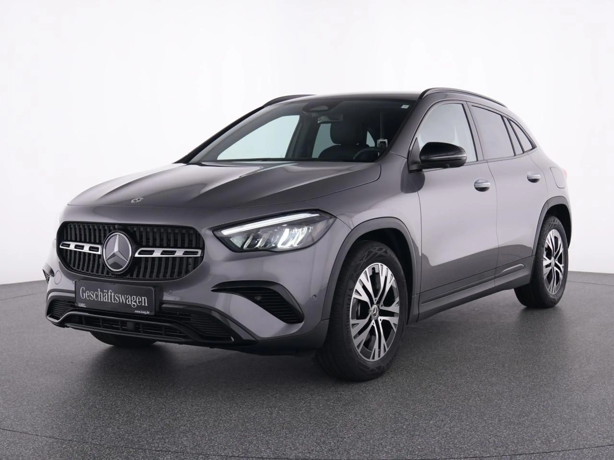 Mercedes-Benz - GLA 180