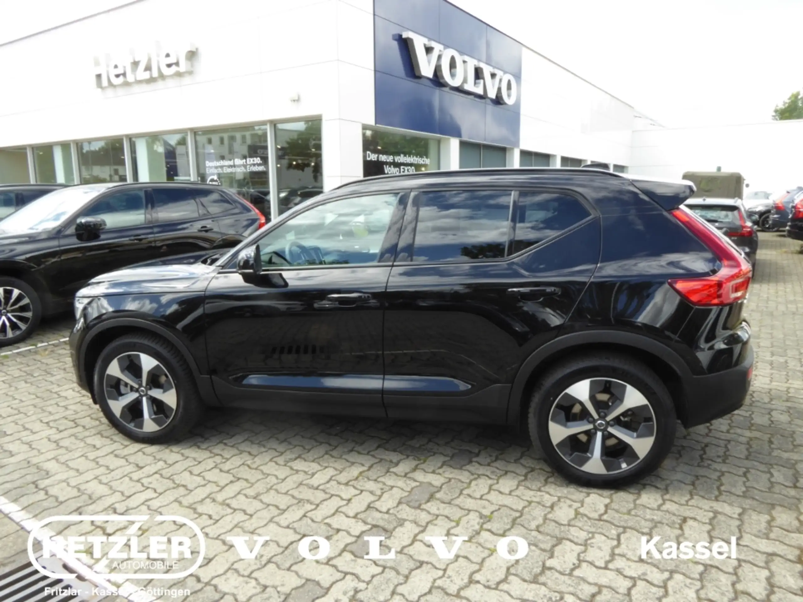 Volvo - XC40