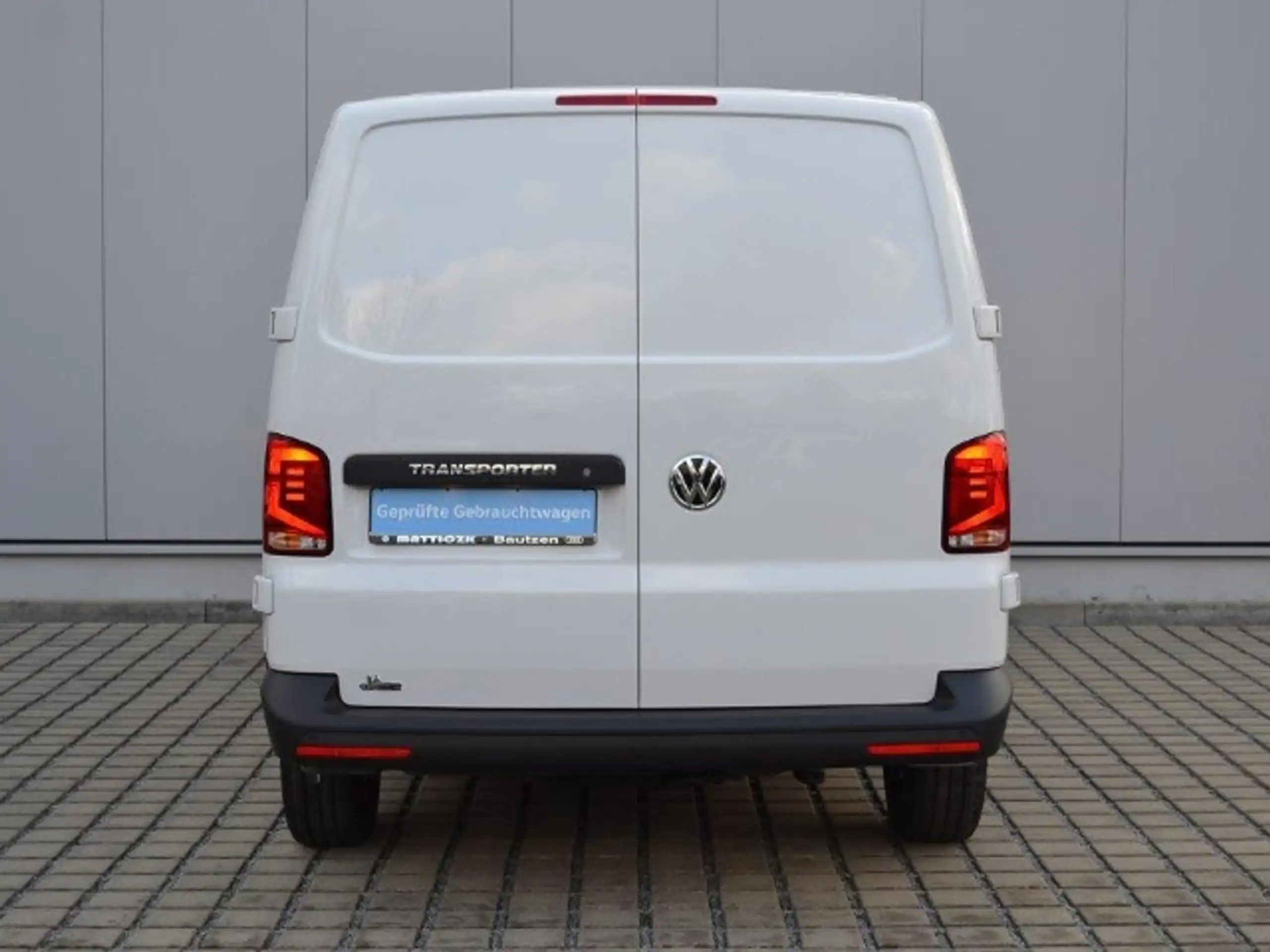 Volkswagen - T6.1 Transporter