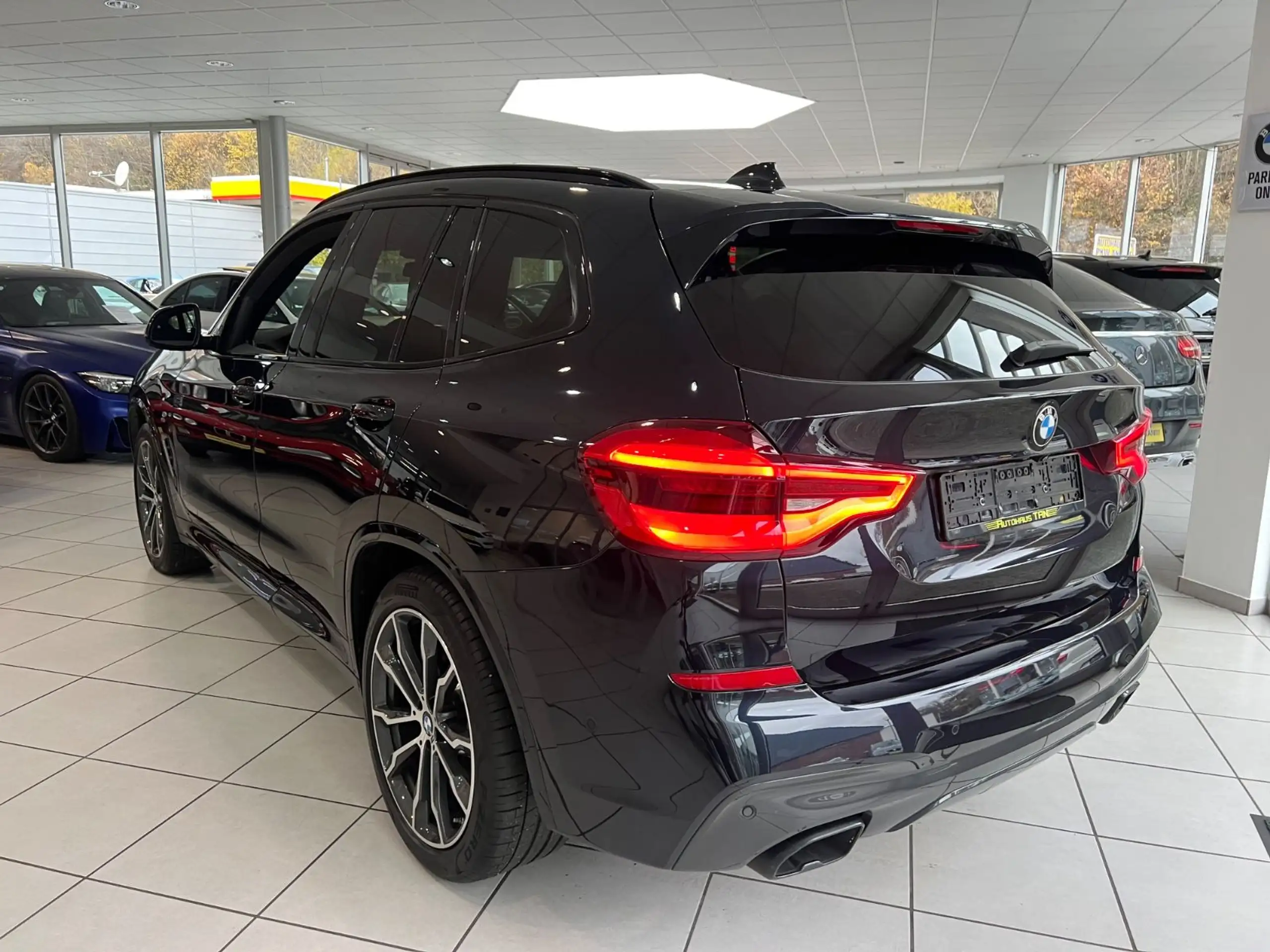 BMW - X3