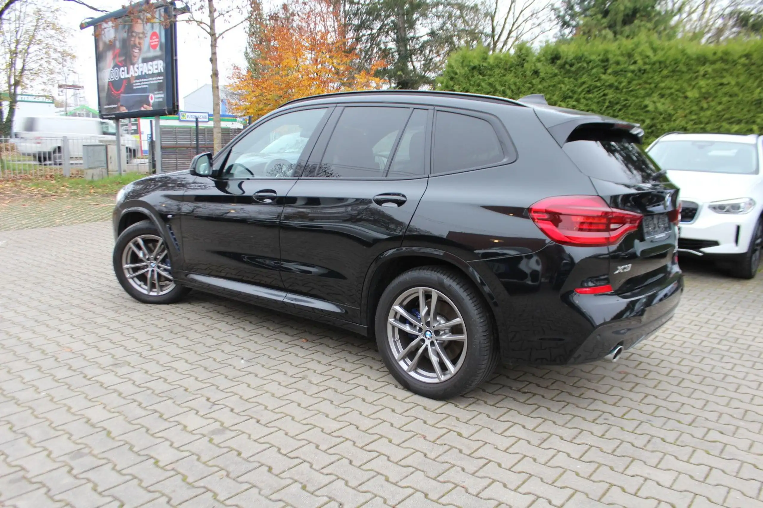 BMW - X3