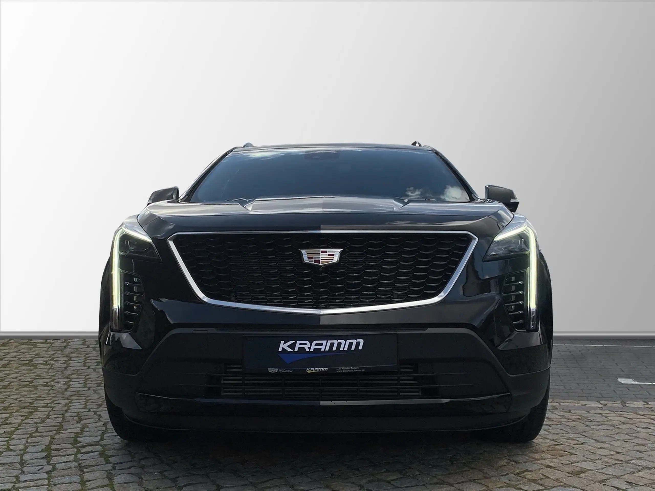 Cadillac - XT4