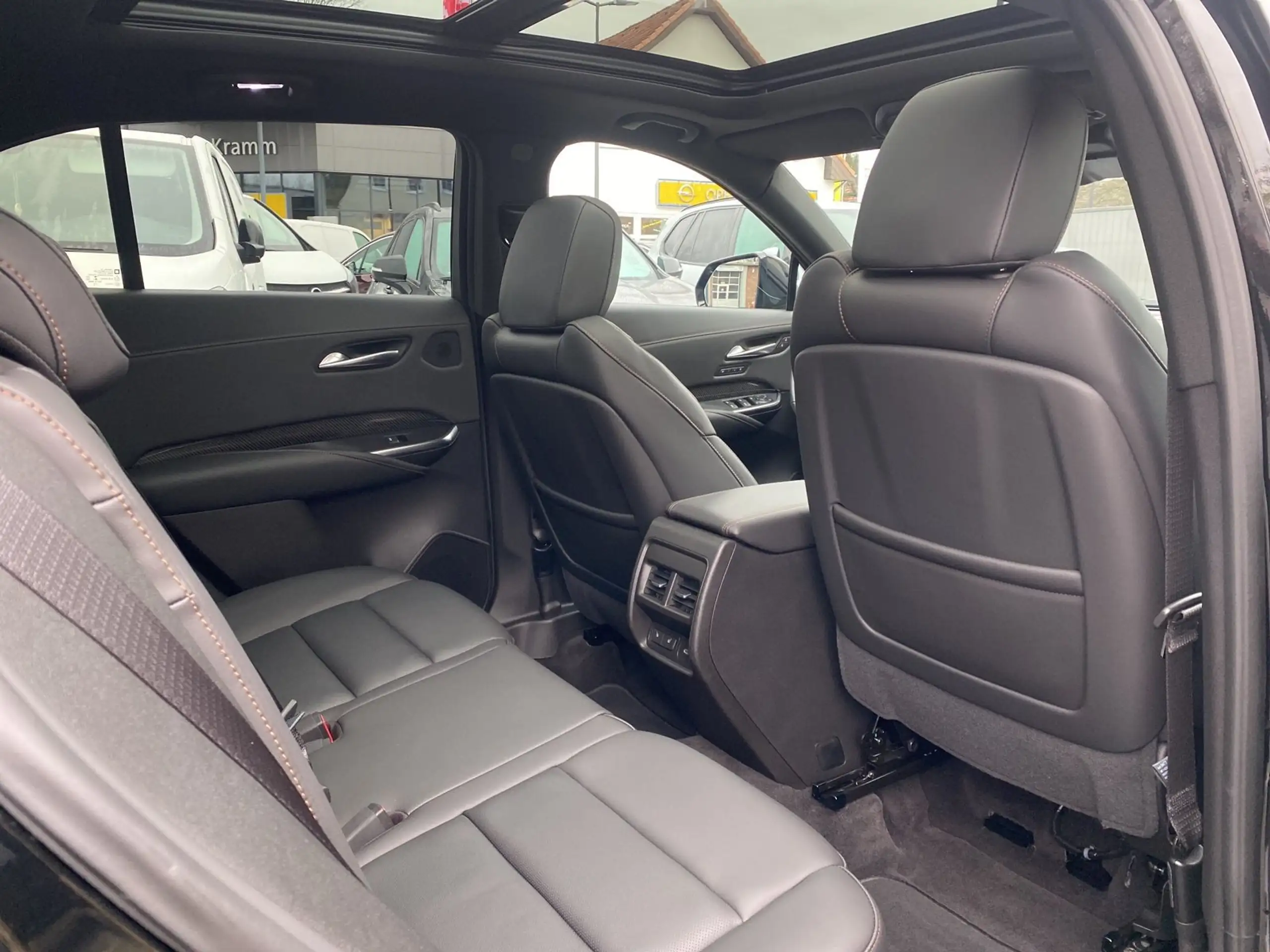 Cadillac - XT4