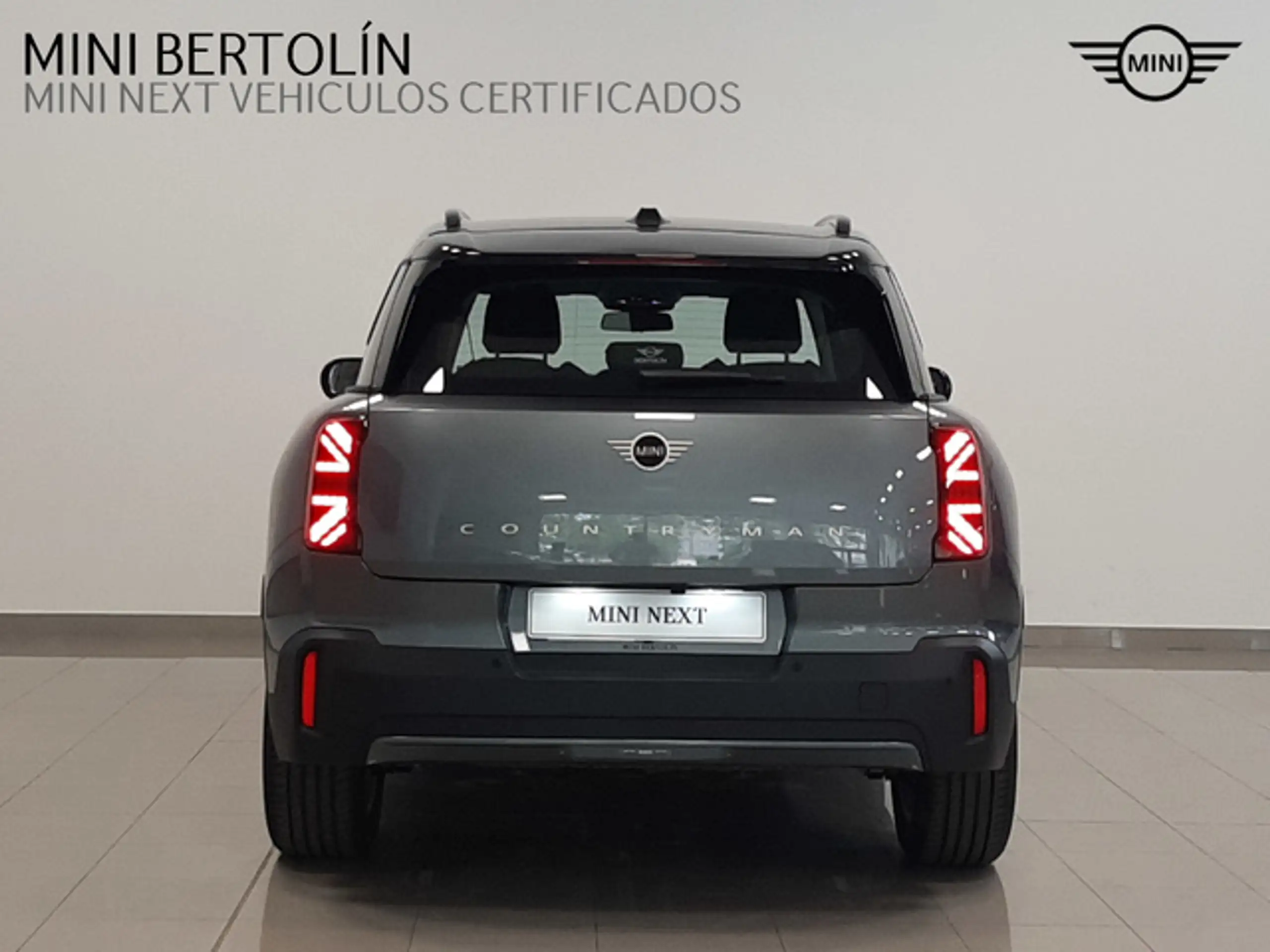 MINI - One Countryman