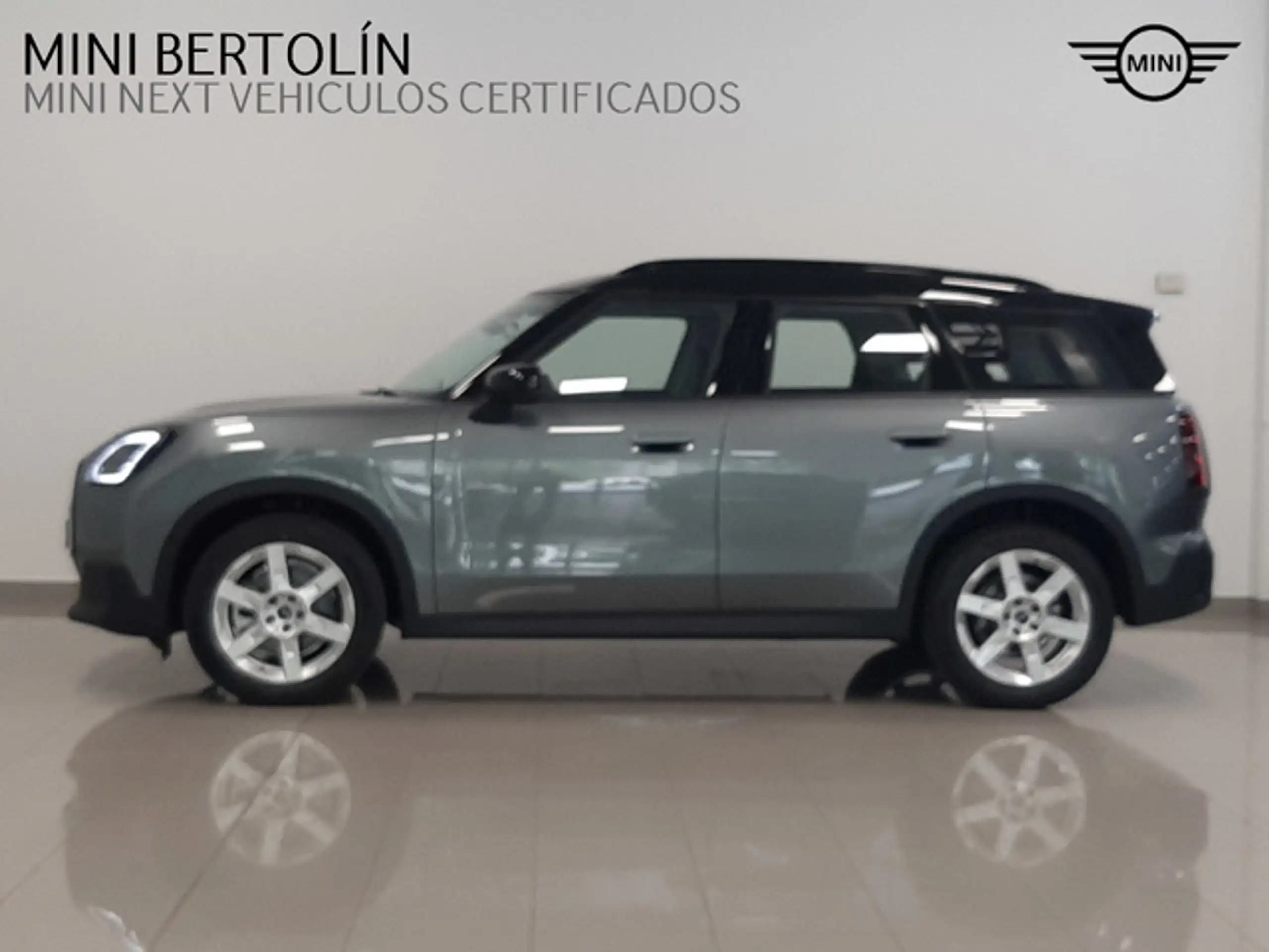 MINI - One Countryman