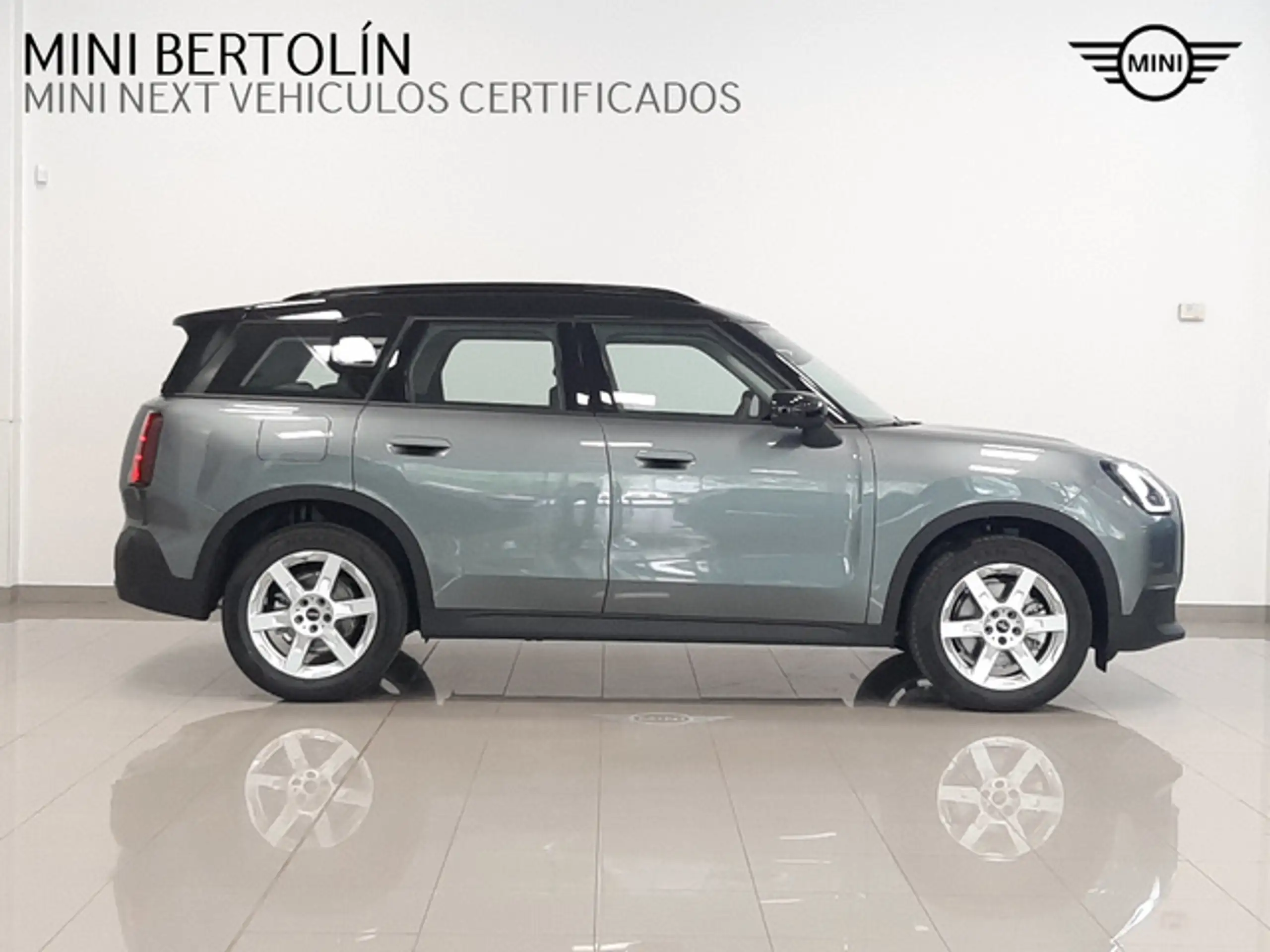 MINI - One Countryman