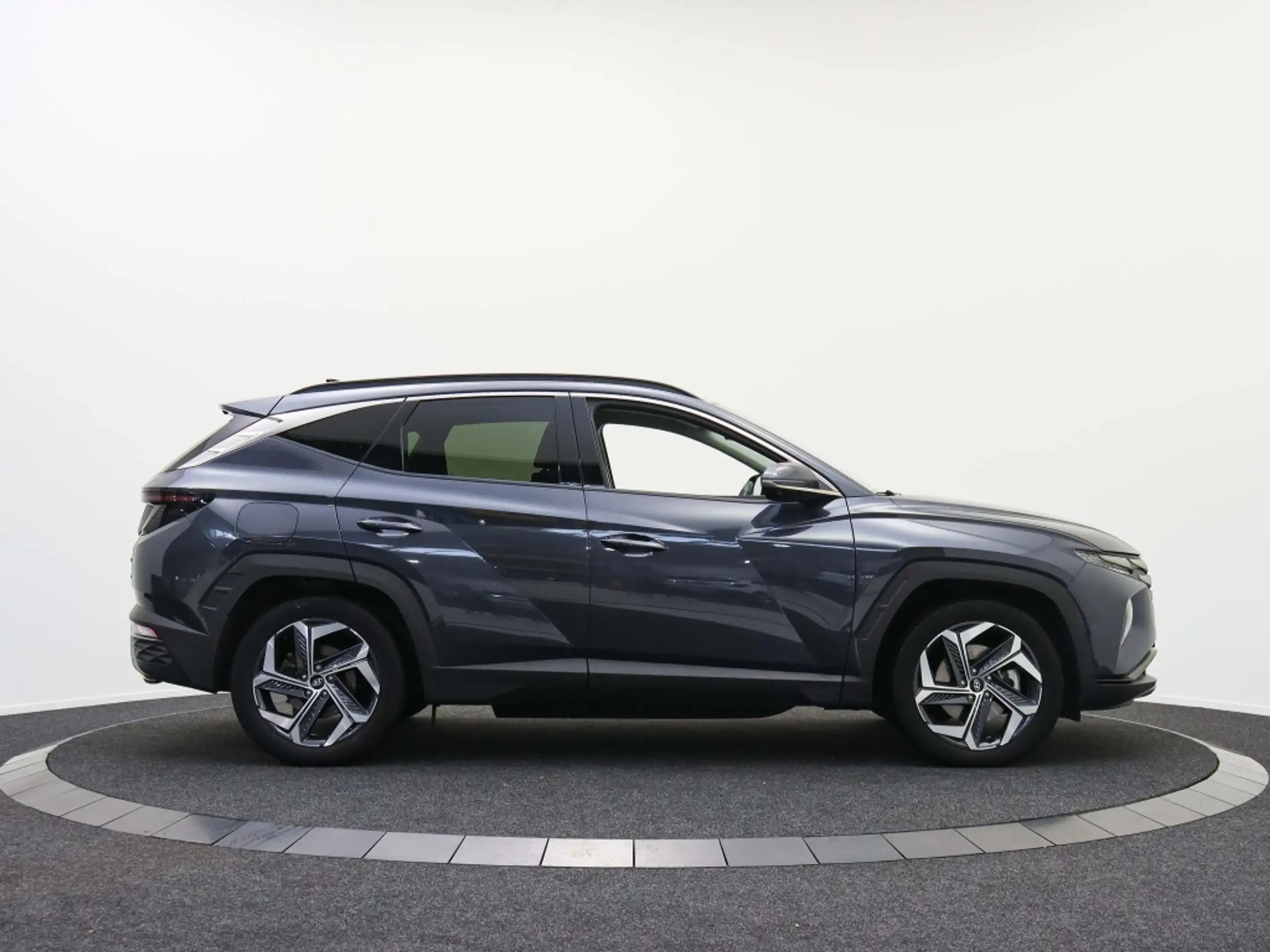 Hyundai - TUCSON