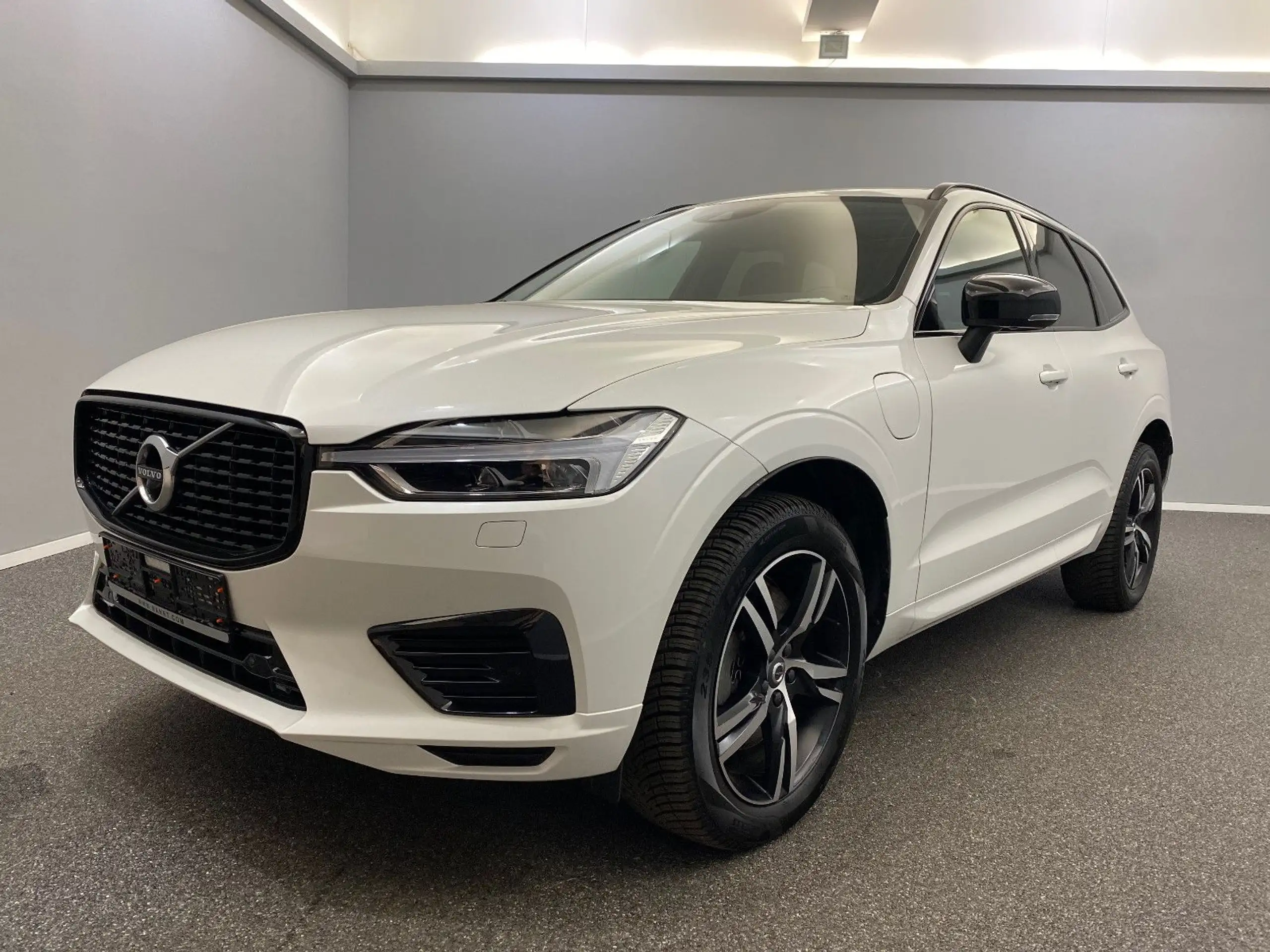 Volvo - XC60