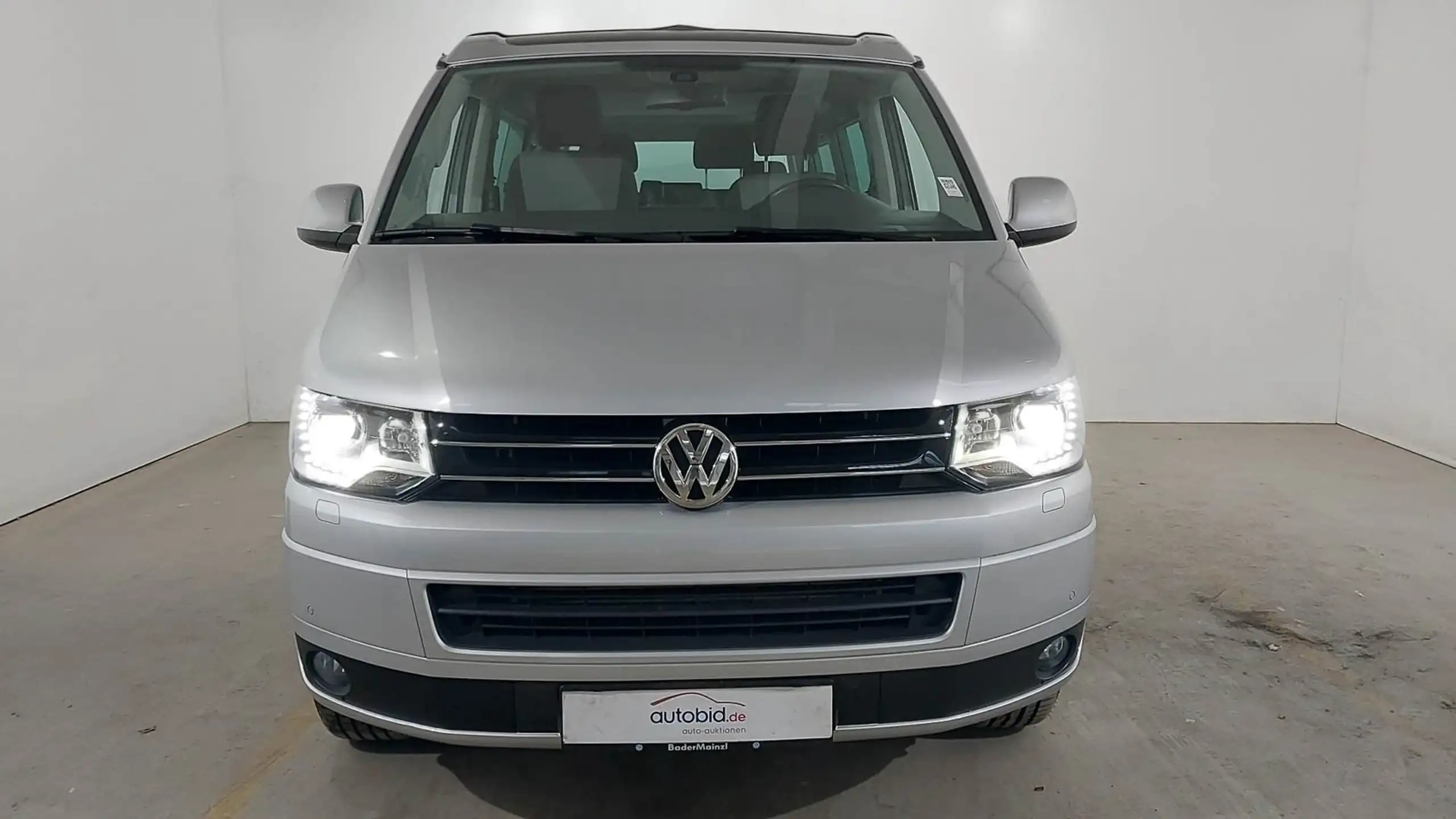 Volkswagen - T5 California