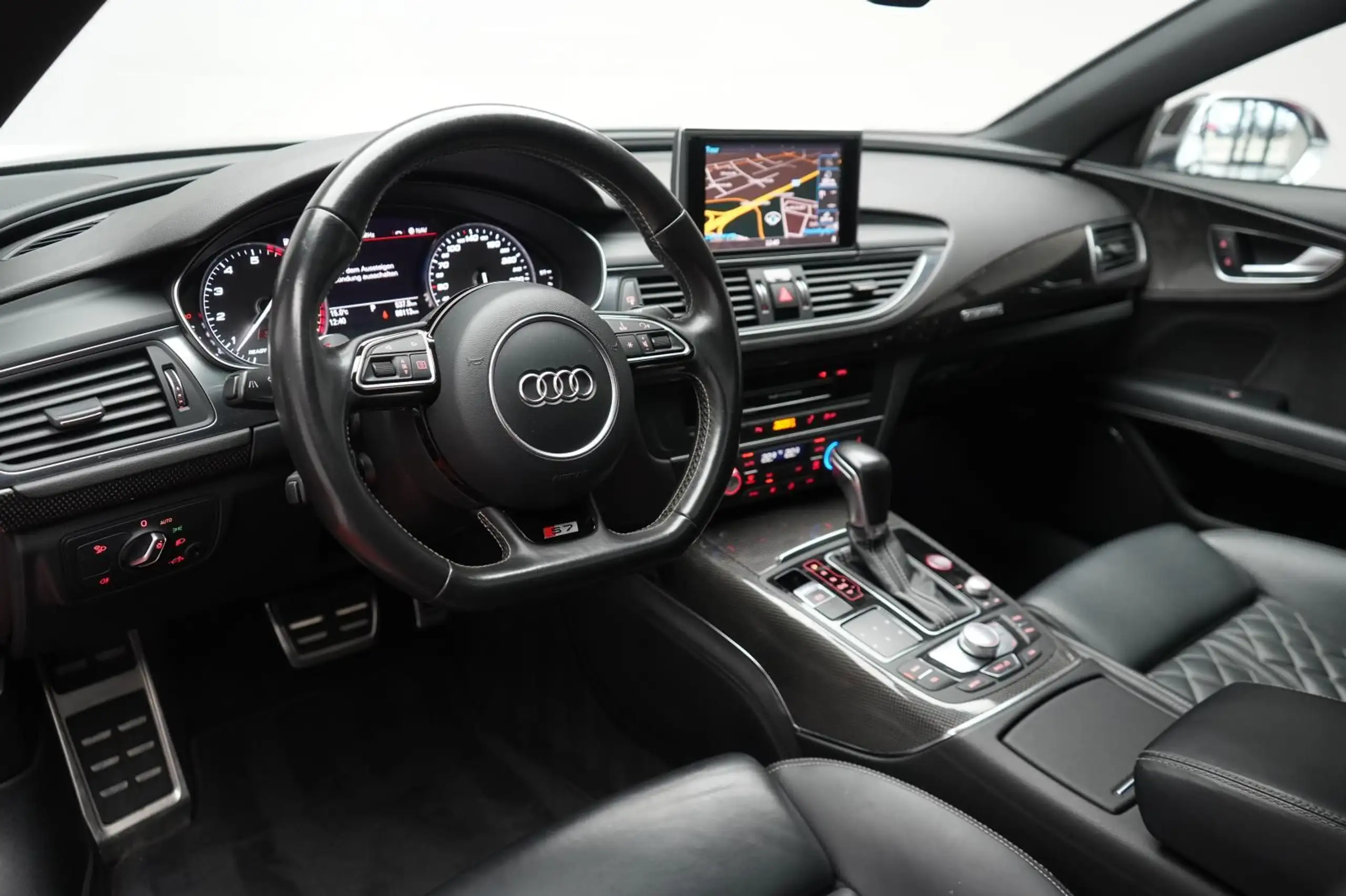 Audi - S7