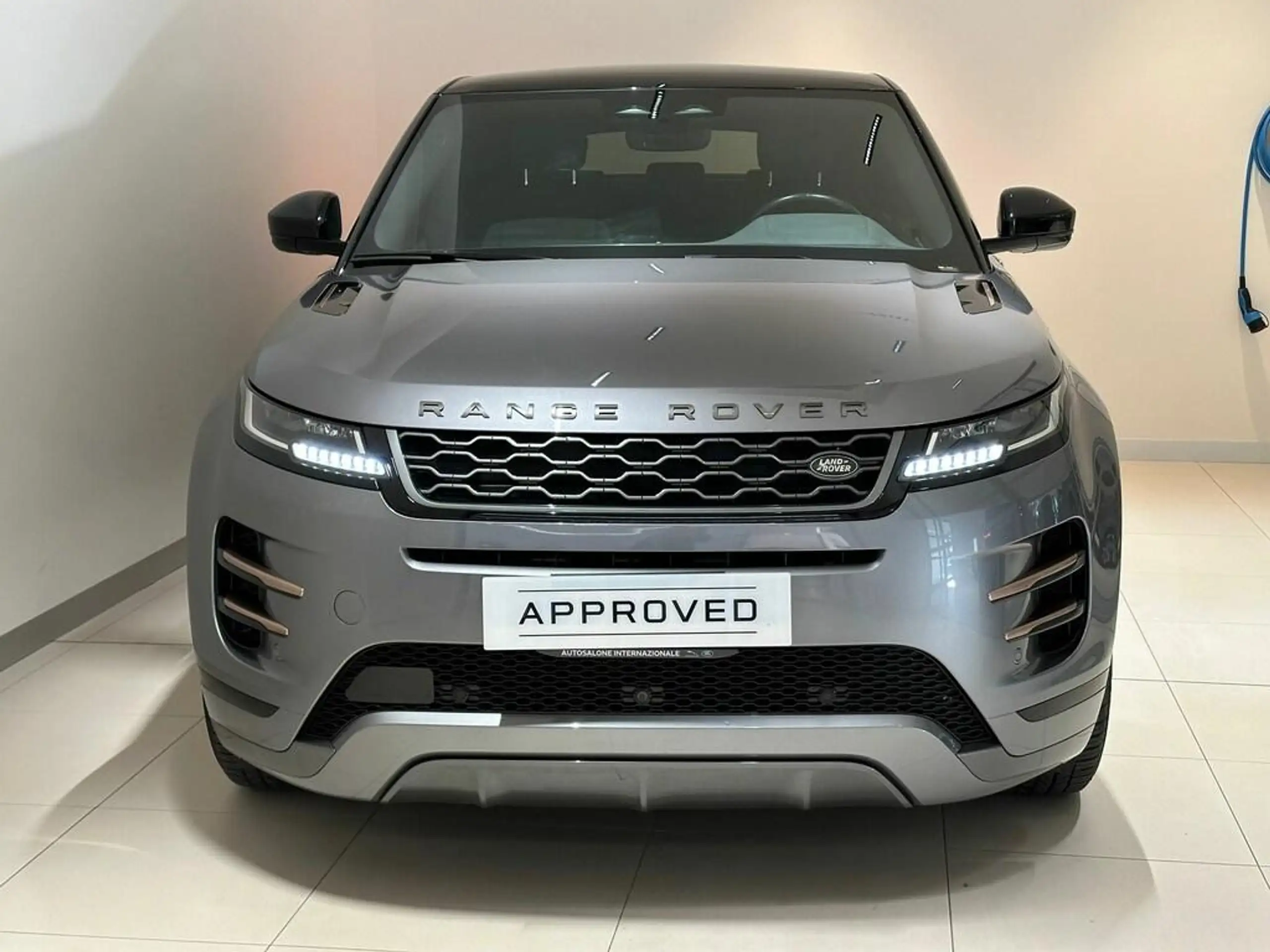 Land Rover - Range Rover Evoque