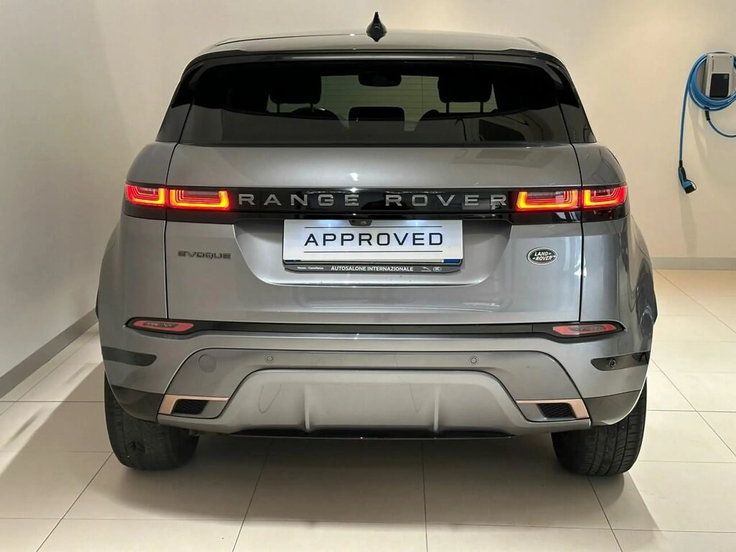 Land Rover - Range Rover Evoque