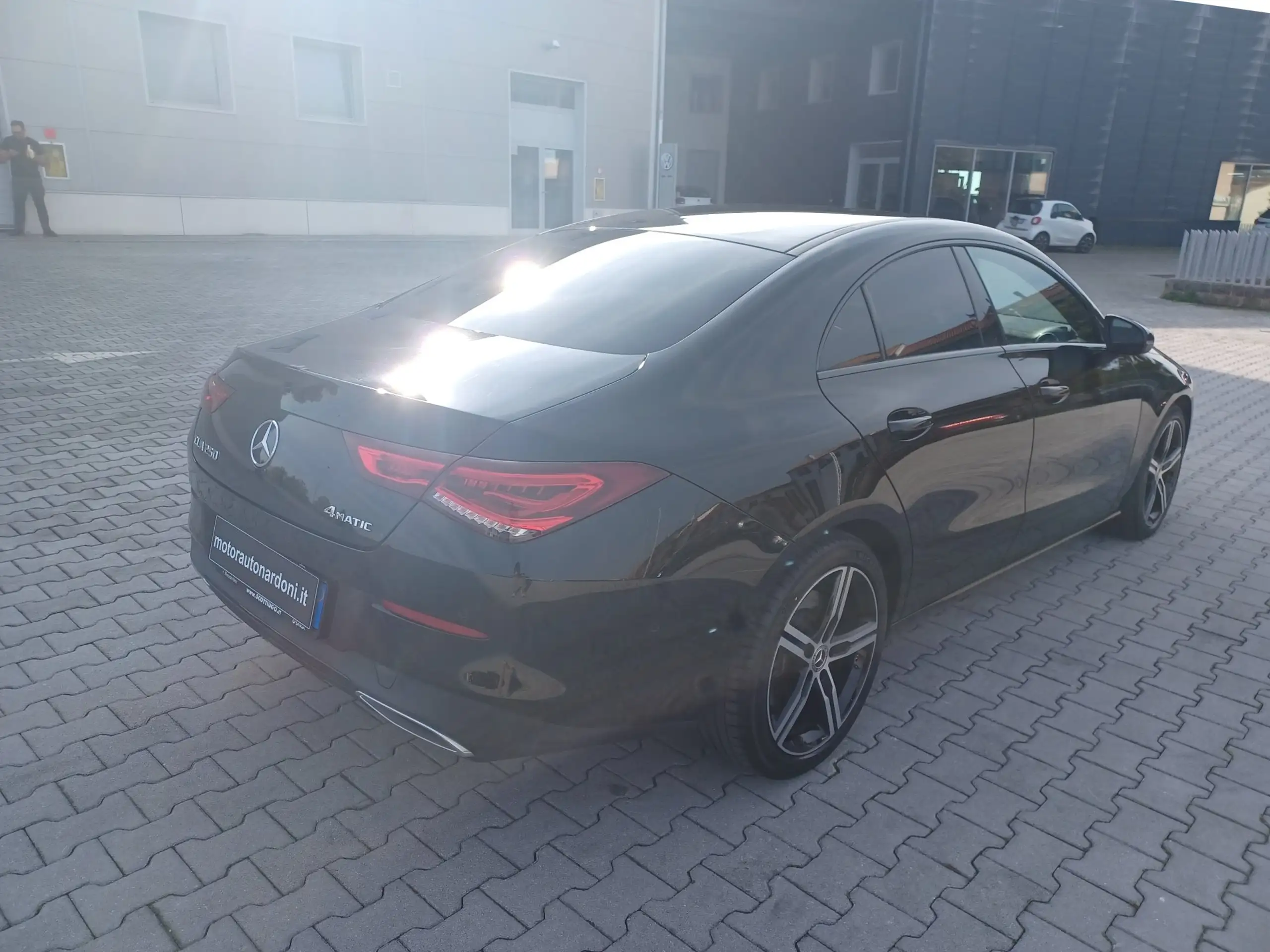 Mercedes-Benz - CLA 250