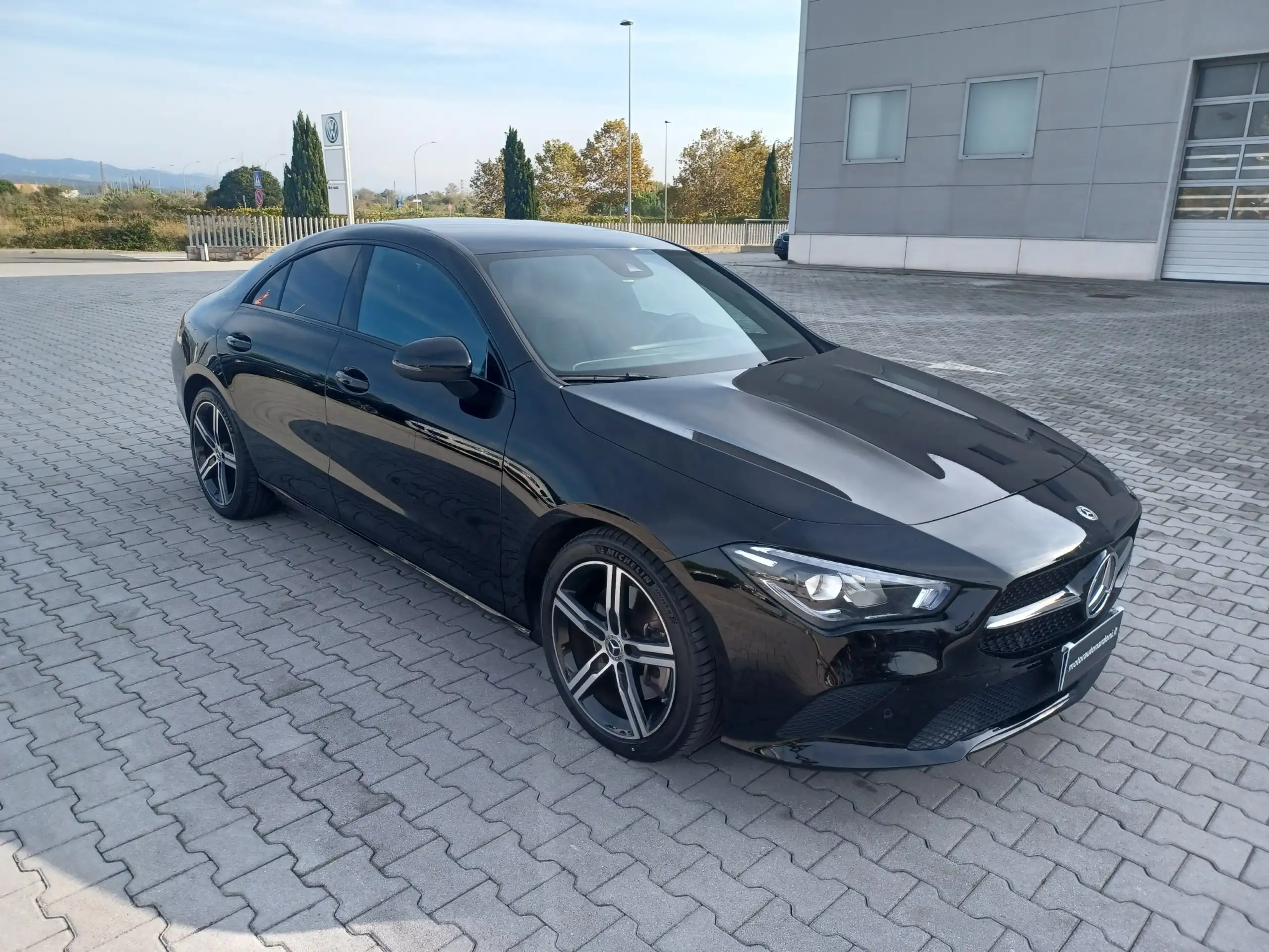 Mercedes-Benz - CLA 250