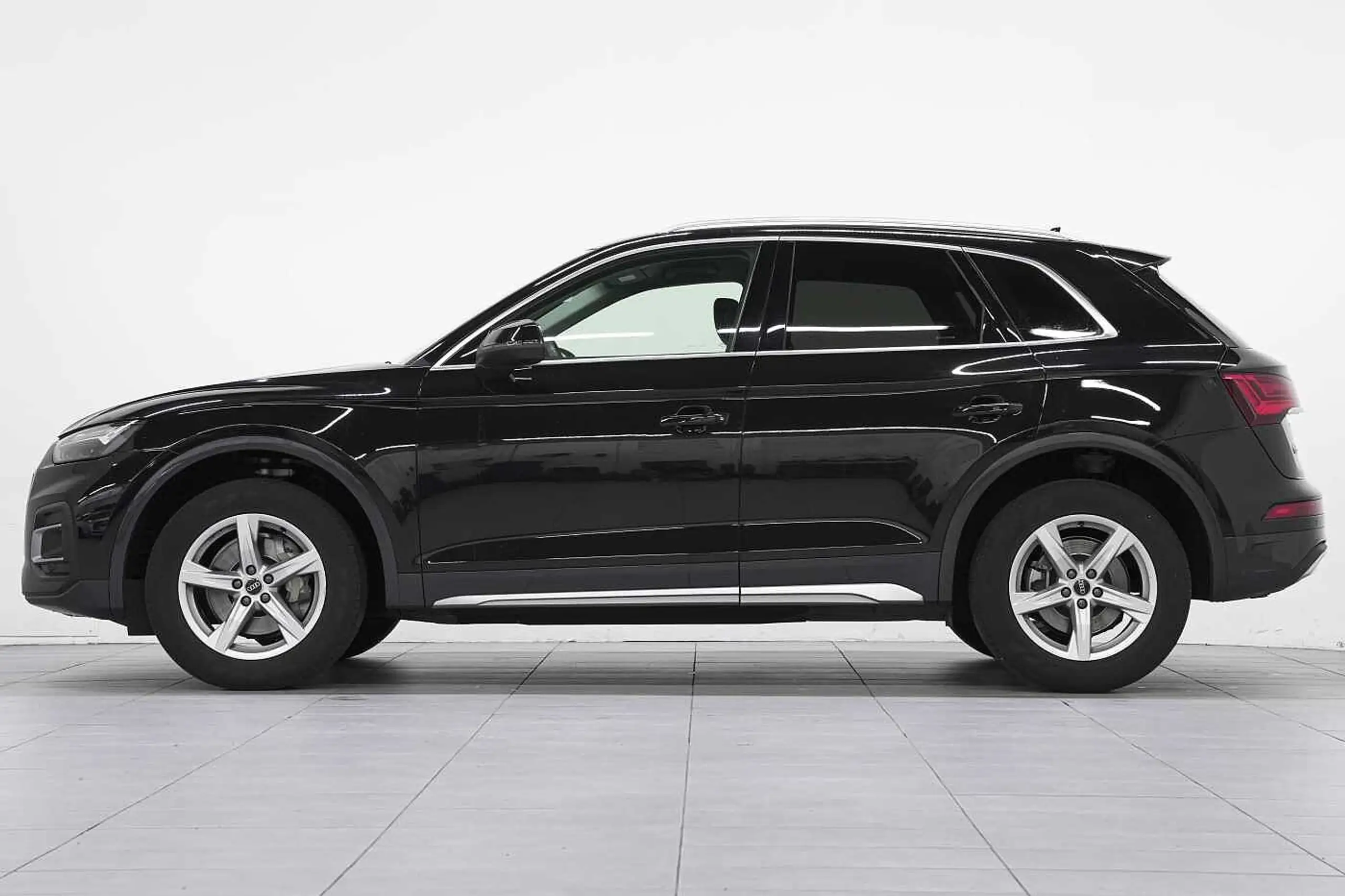 Audi - Q5