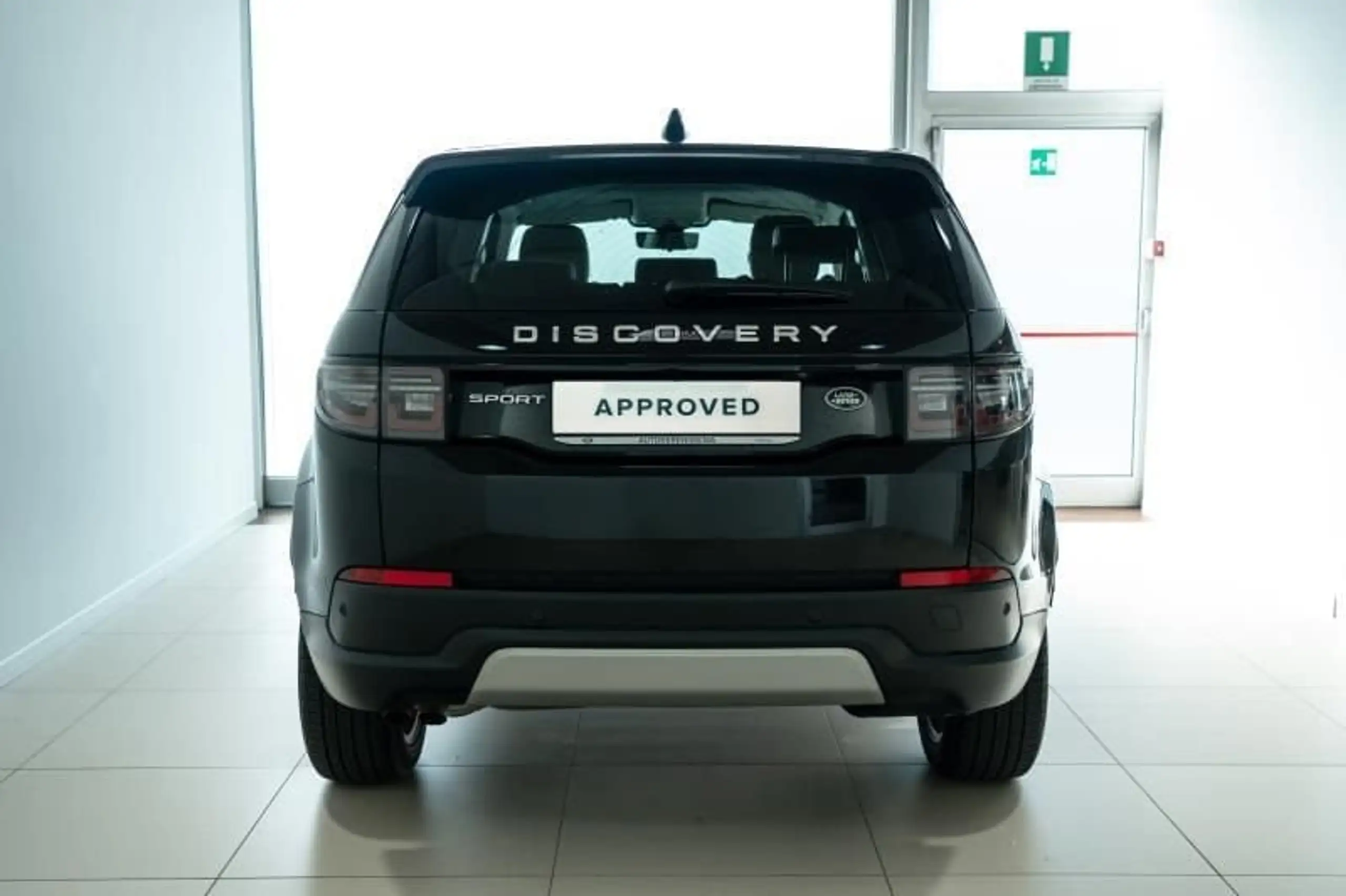 Land Rover - Discovery Sport