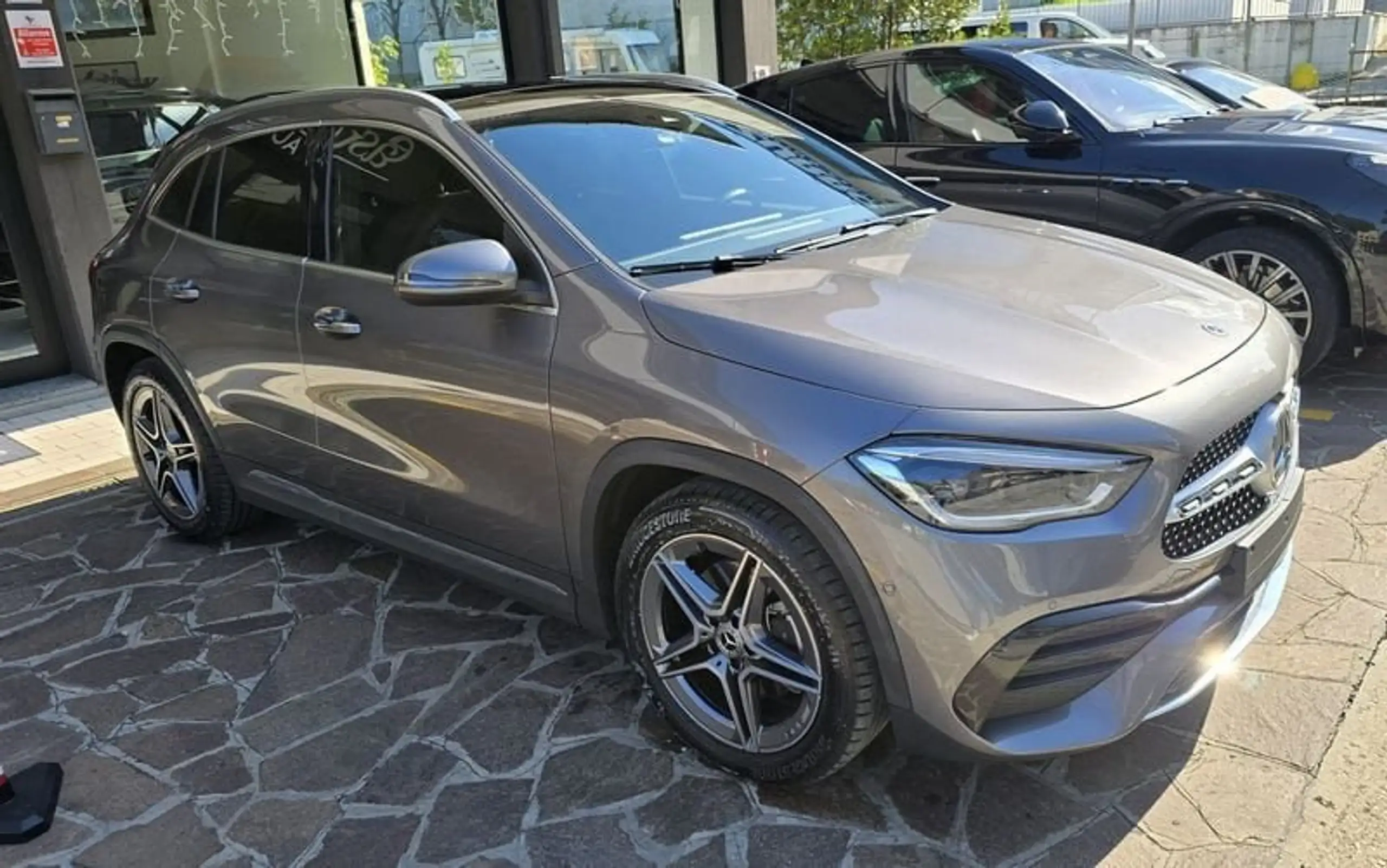 Mercedes-Benz - GLA 200