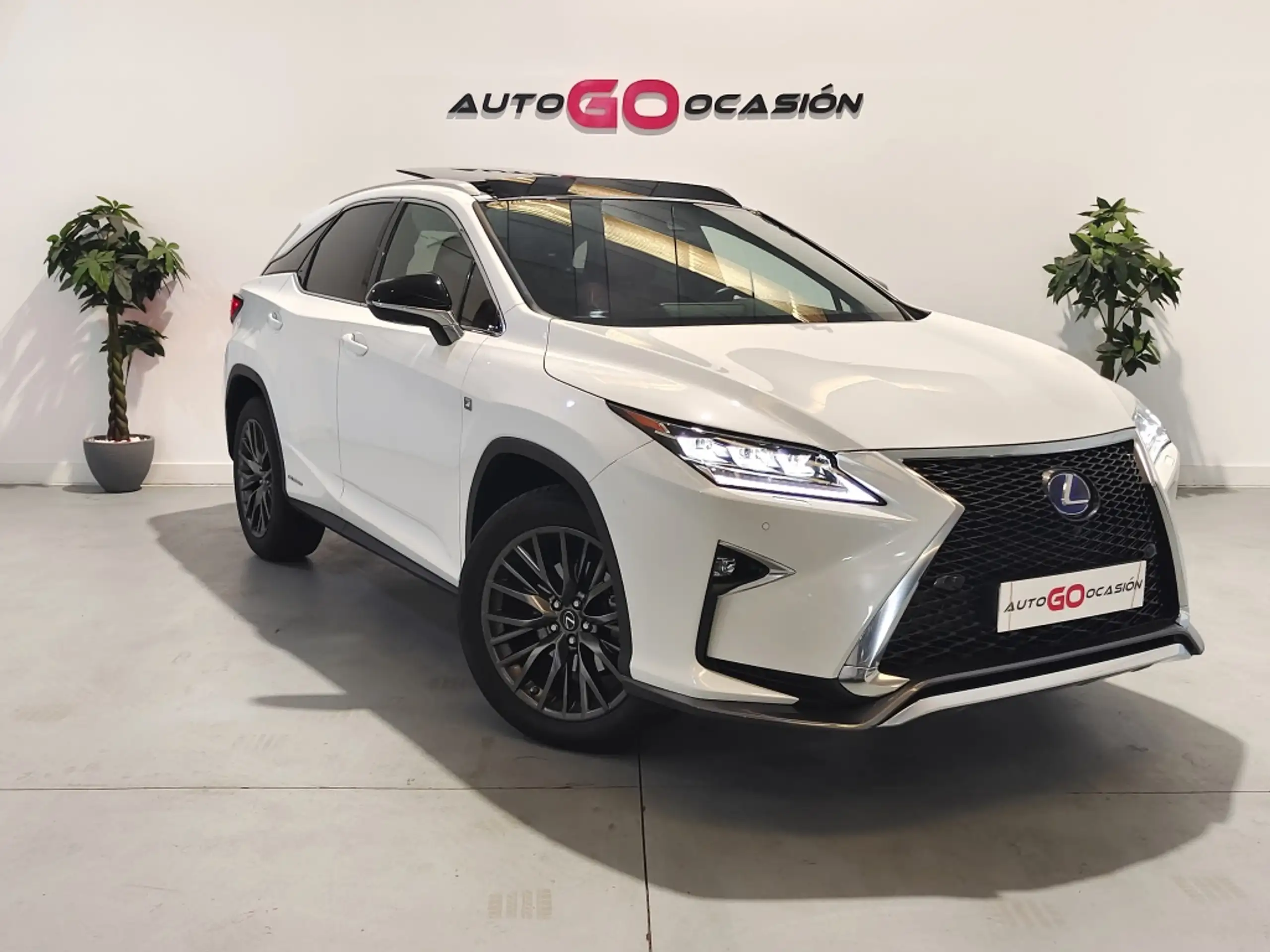 Lexus - RX 450h