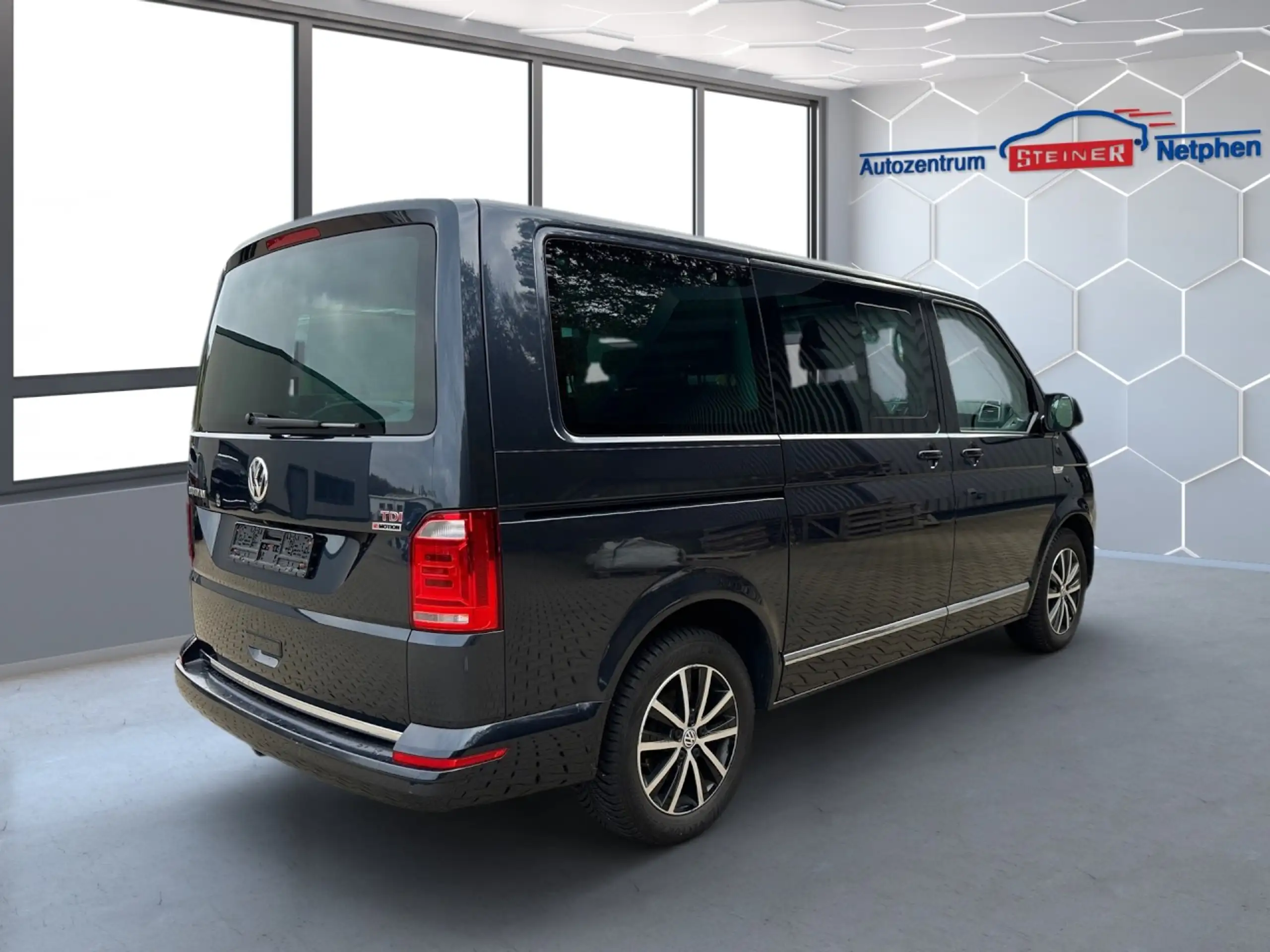 Volkswagen - T6 Multivan