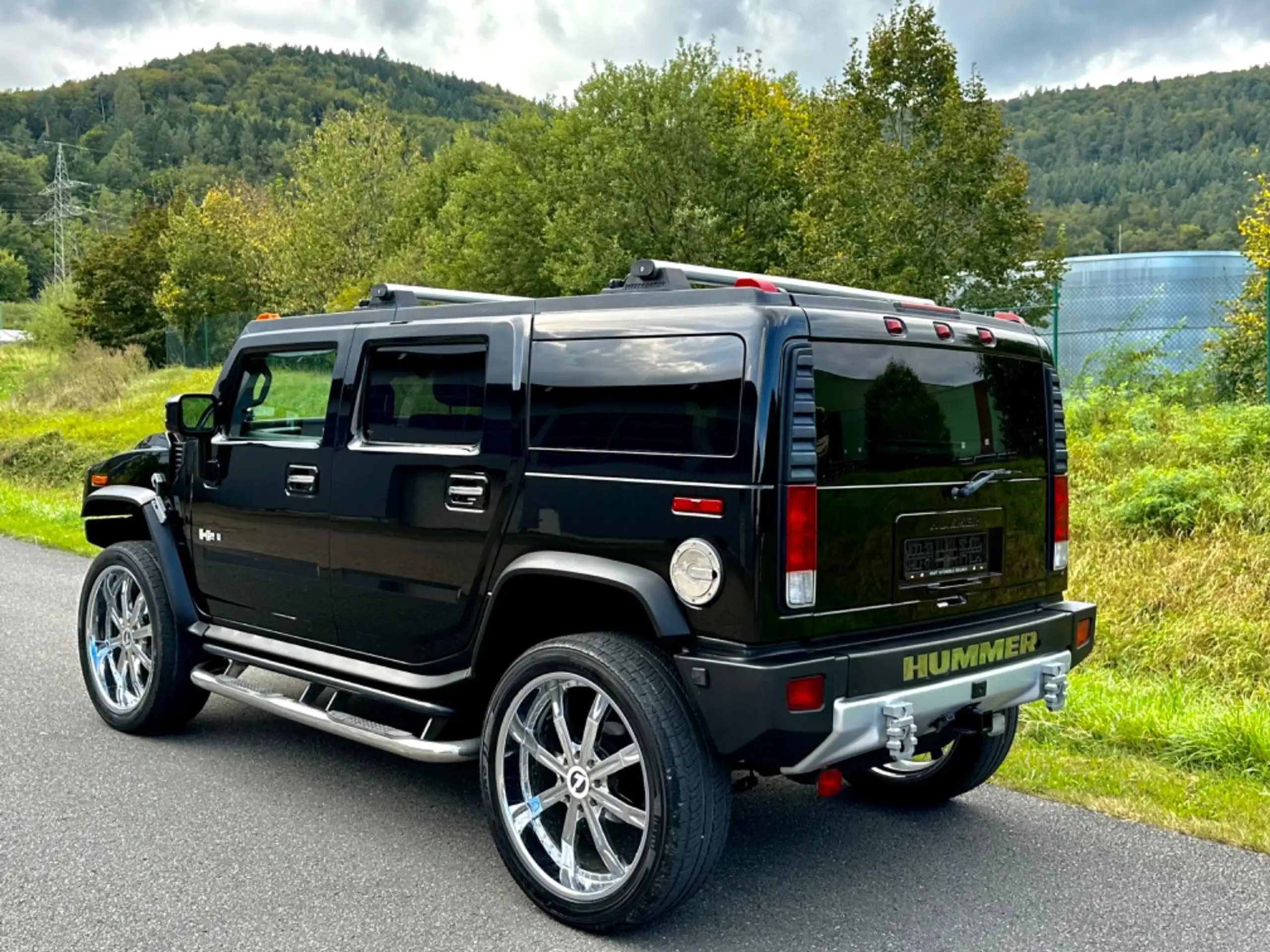 HUMMER - H2