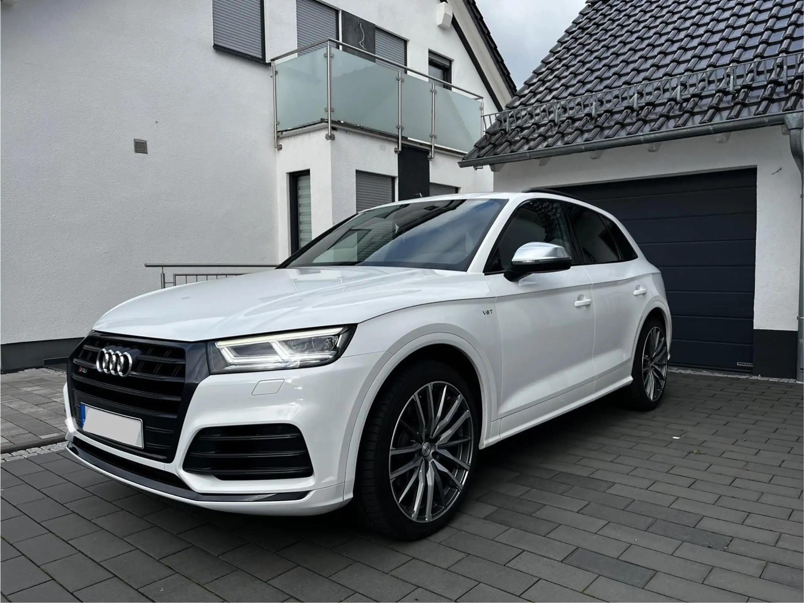 Audi - SQ5