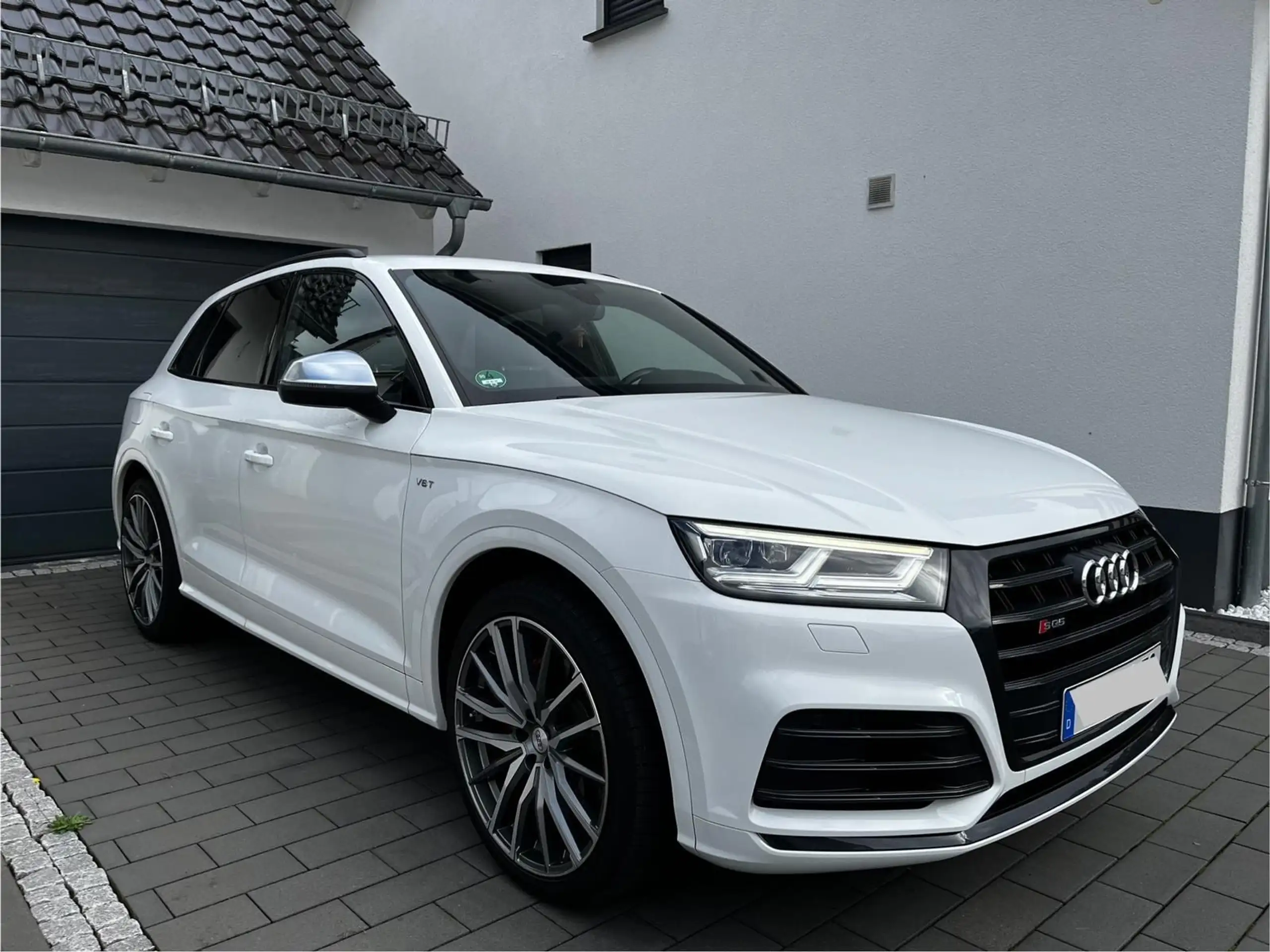 Audi - SQ5