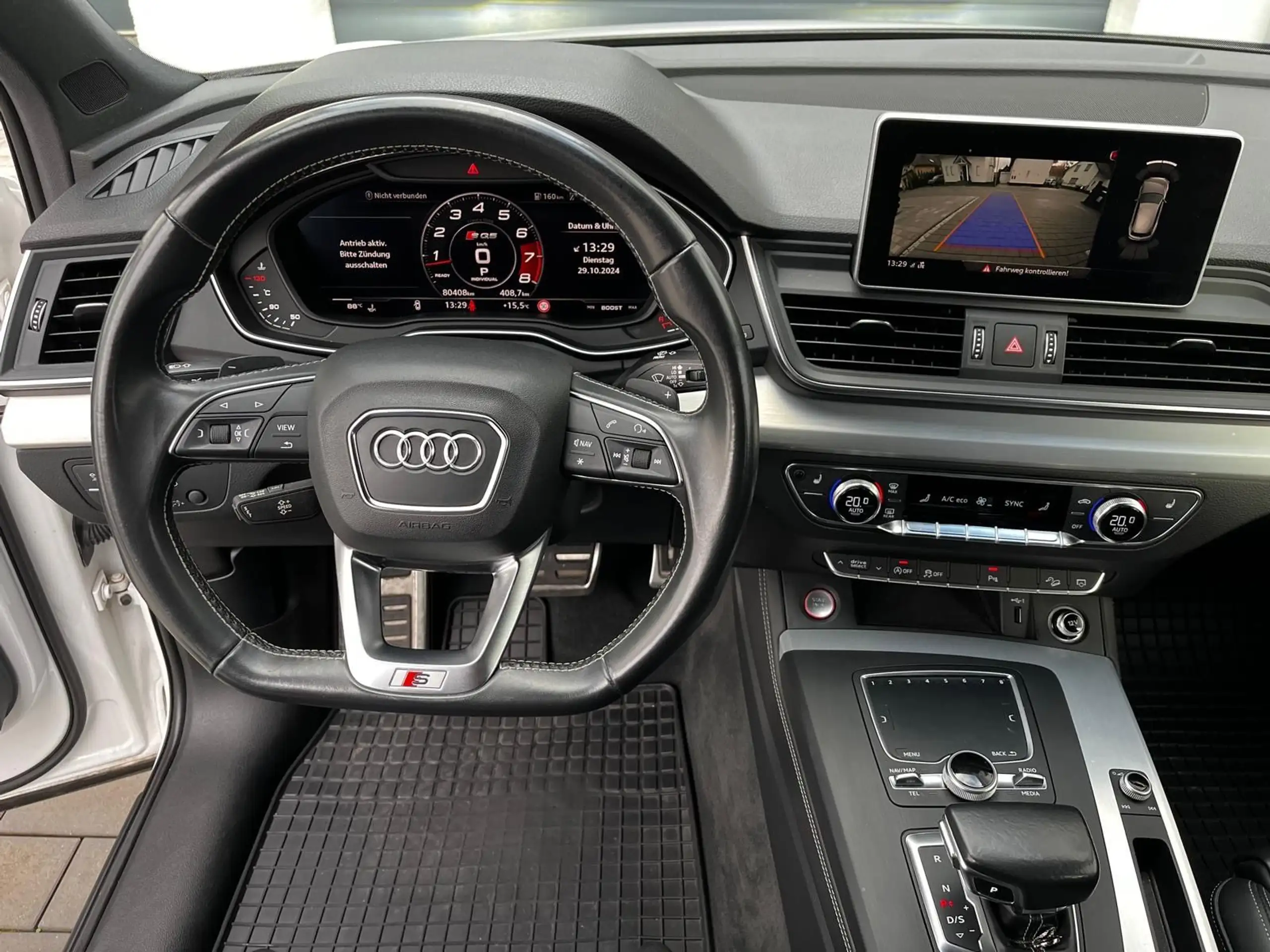 Audi - SQ5