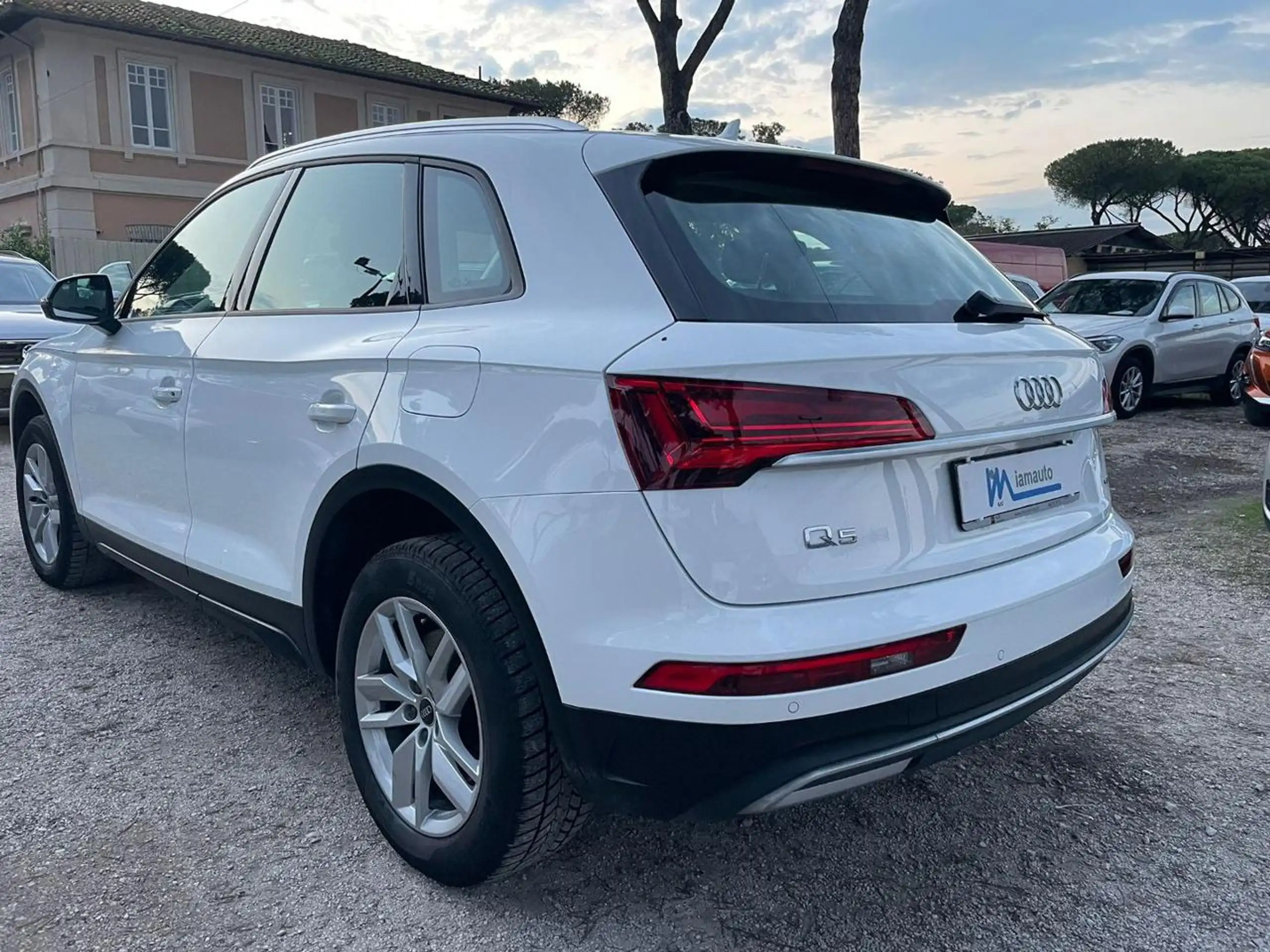 Audi - Q5