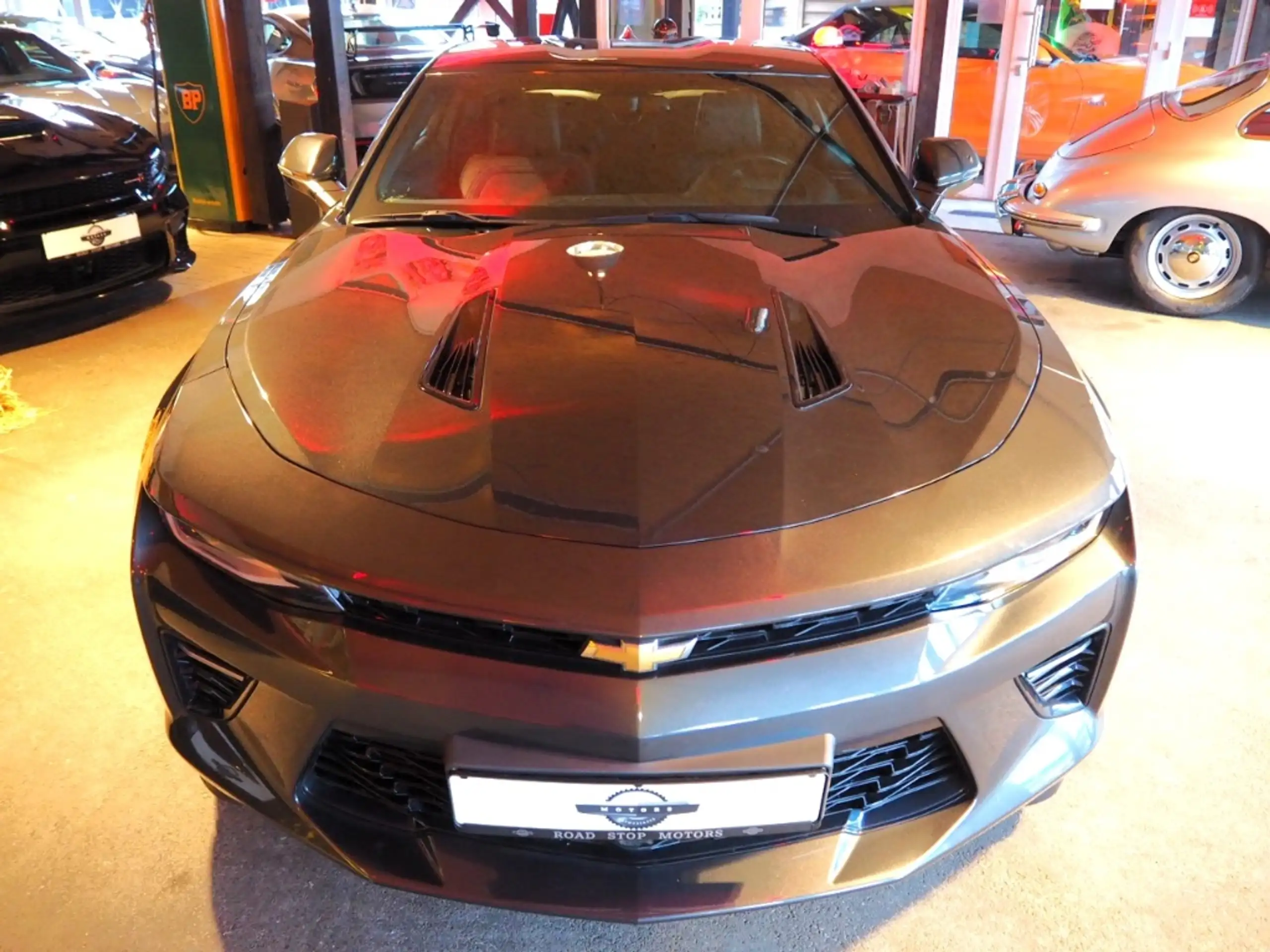 Chevrolet - Camaro