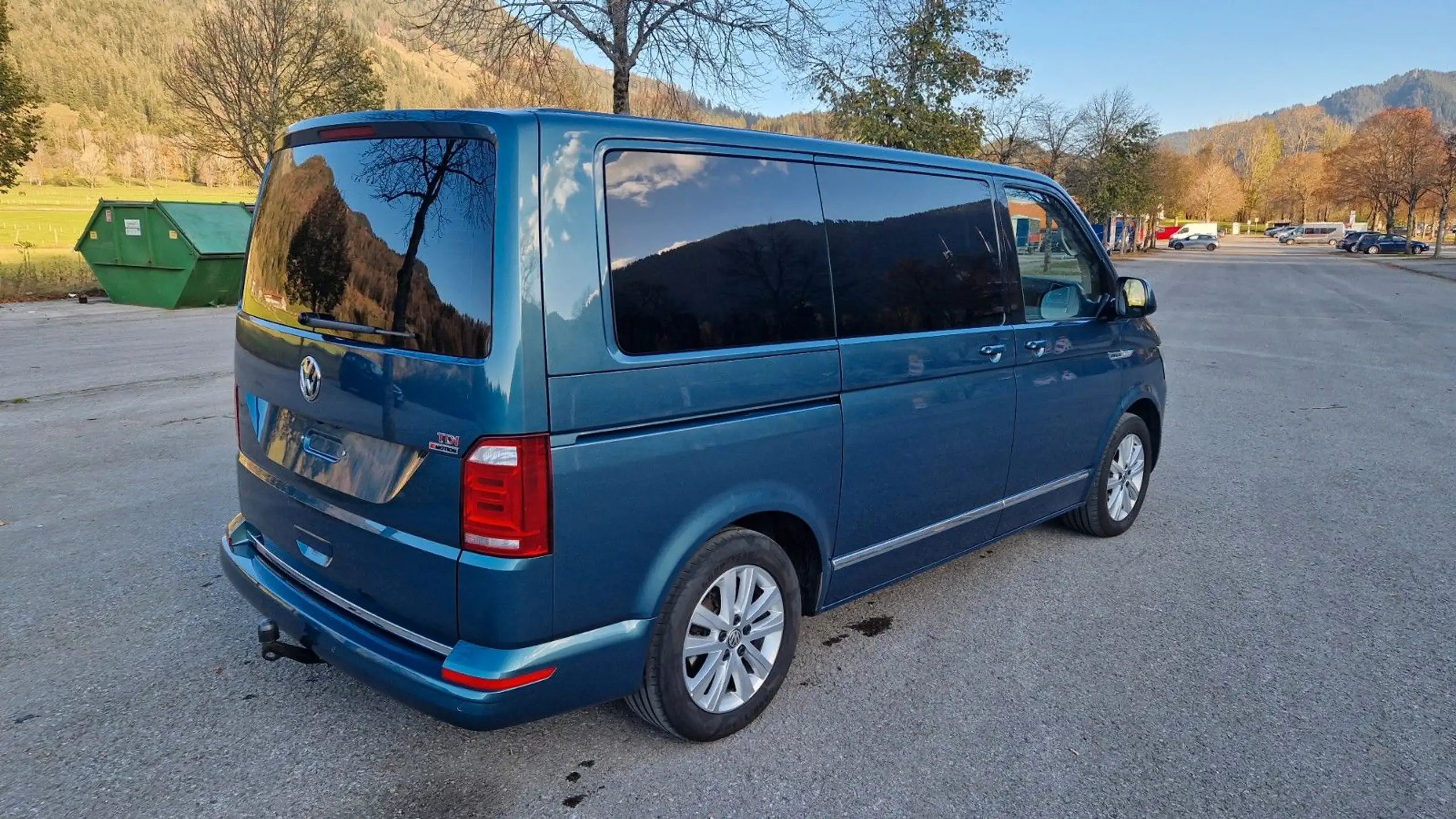 Volkswagen - T6 Multivan