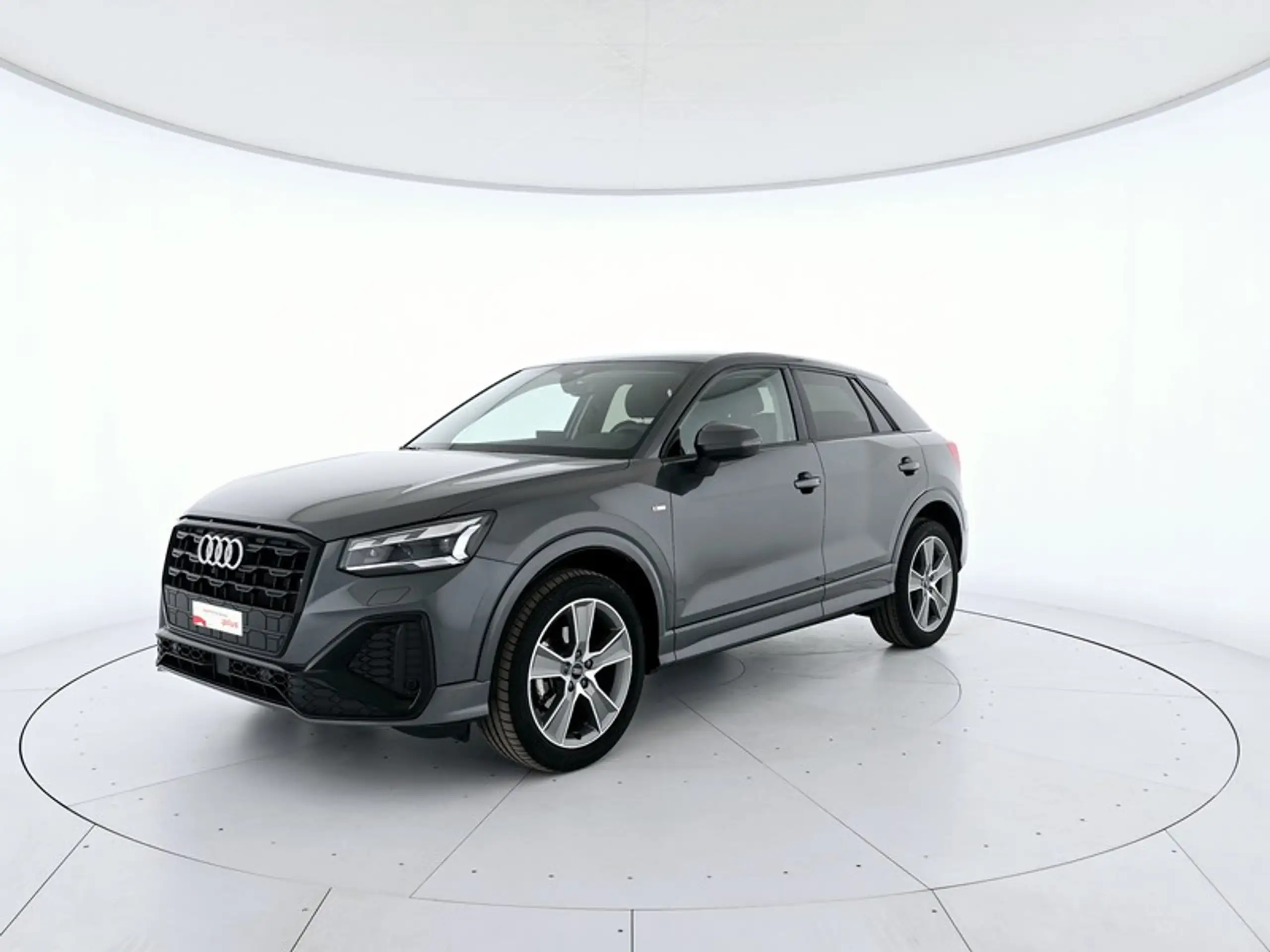 Audi - Q2