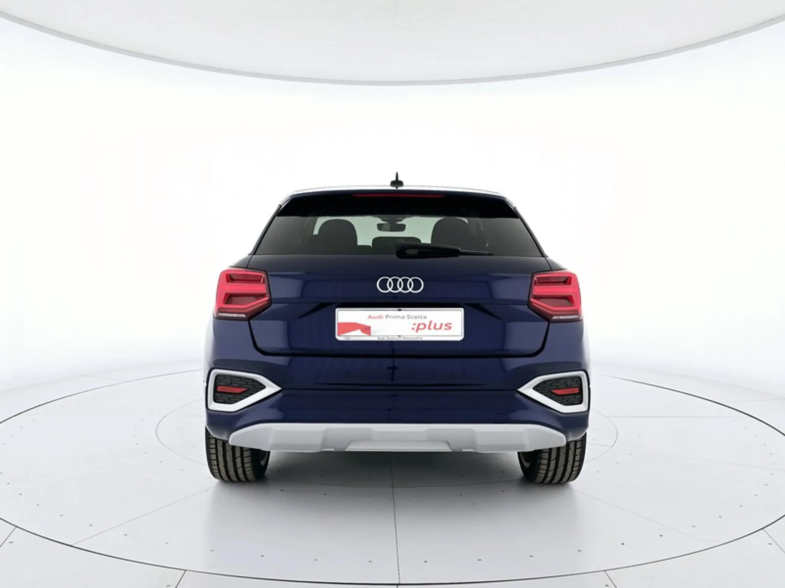 Audi - Q2