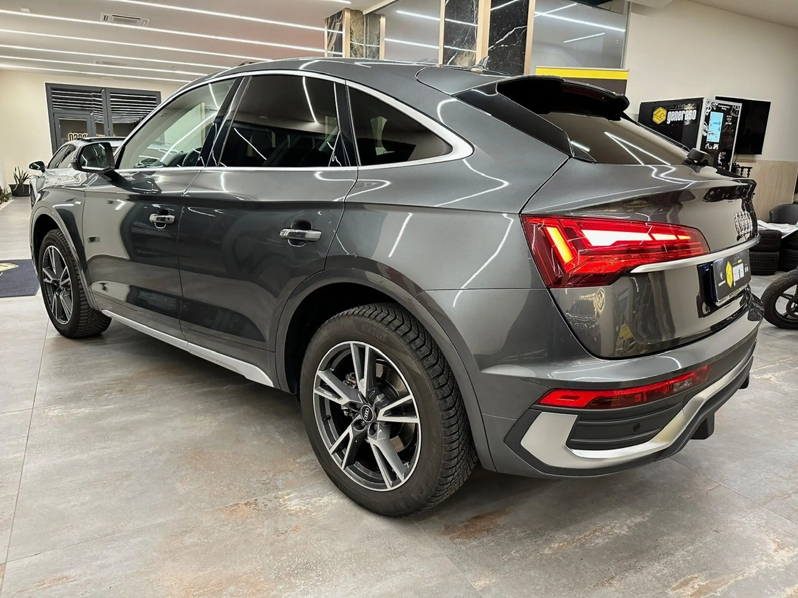 Audi - Q5