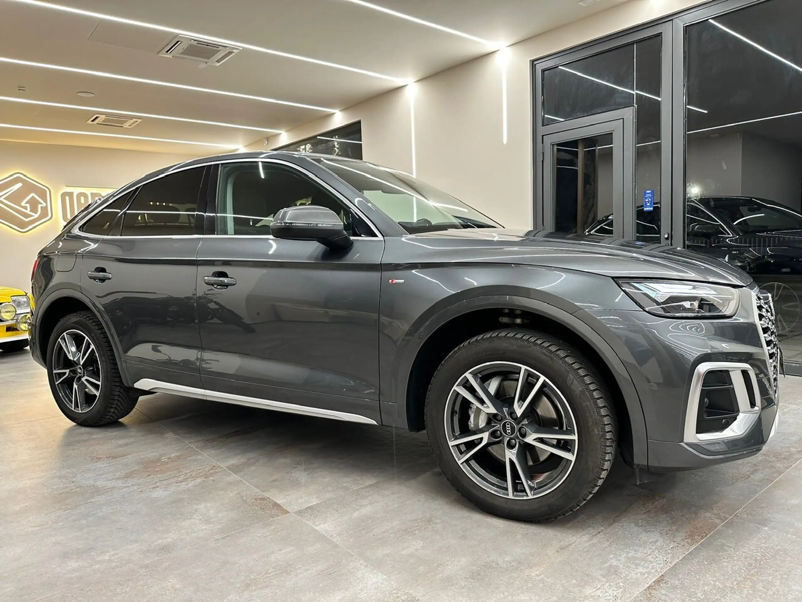 Audi - Q5