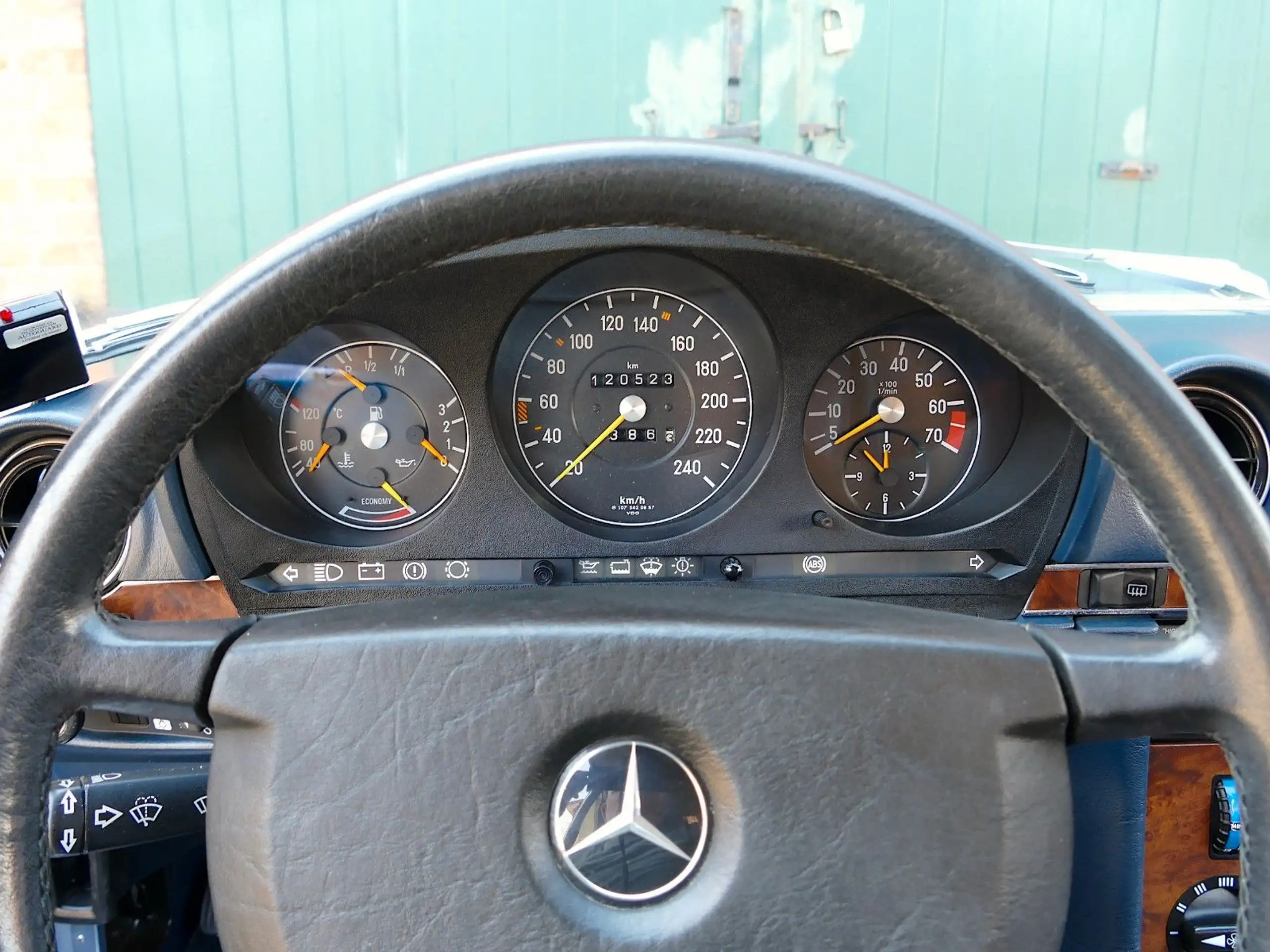 Mercedes-Benz - SL 300