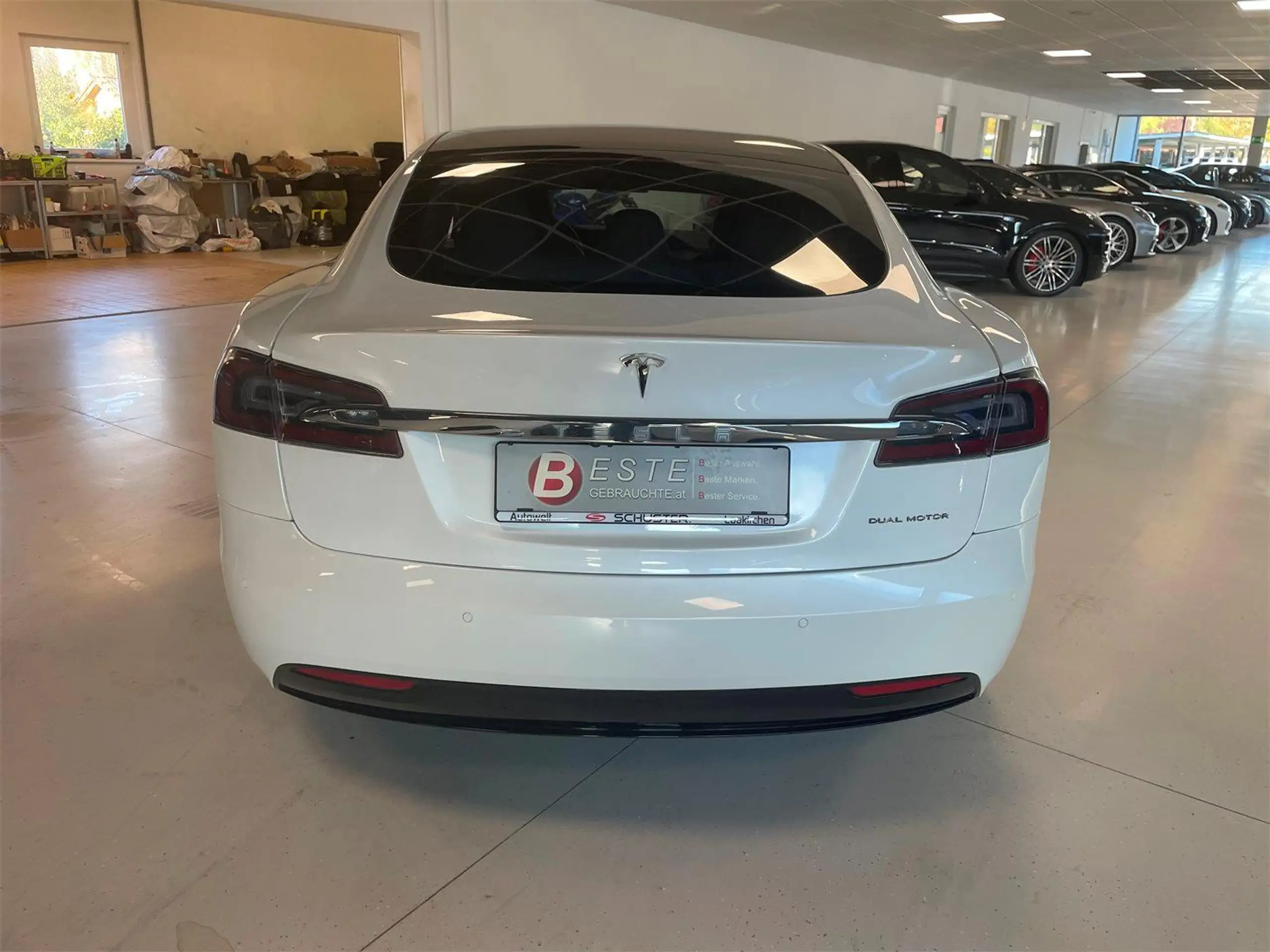 Tesla - Model S