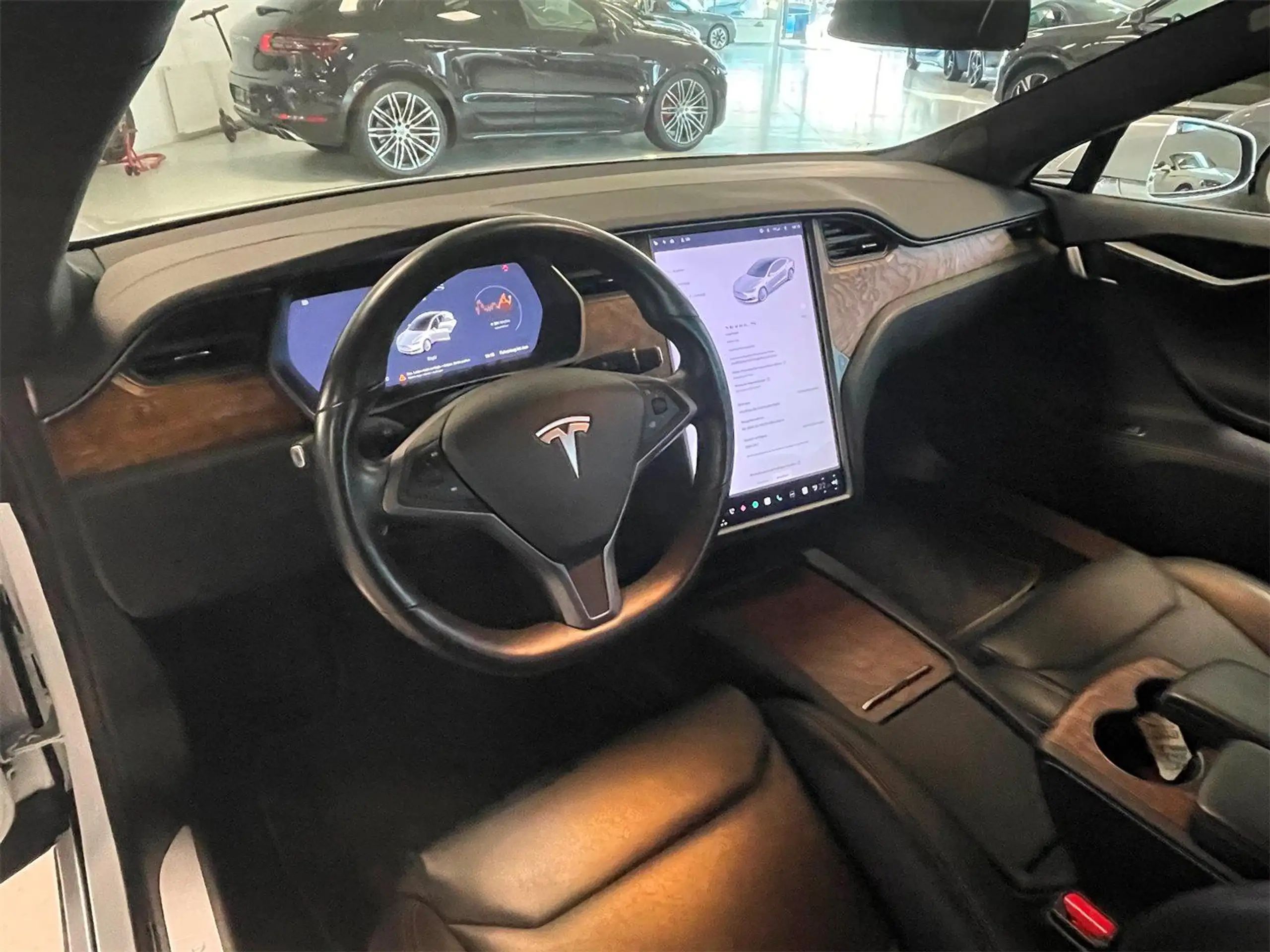 Tesla - Model S