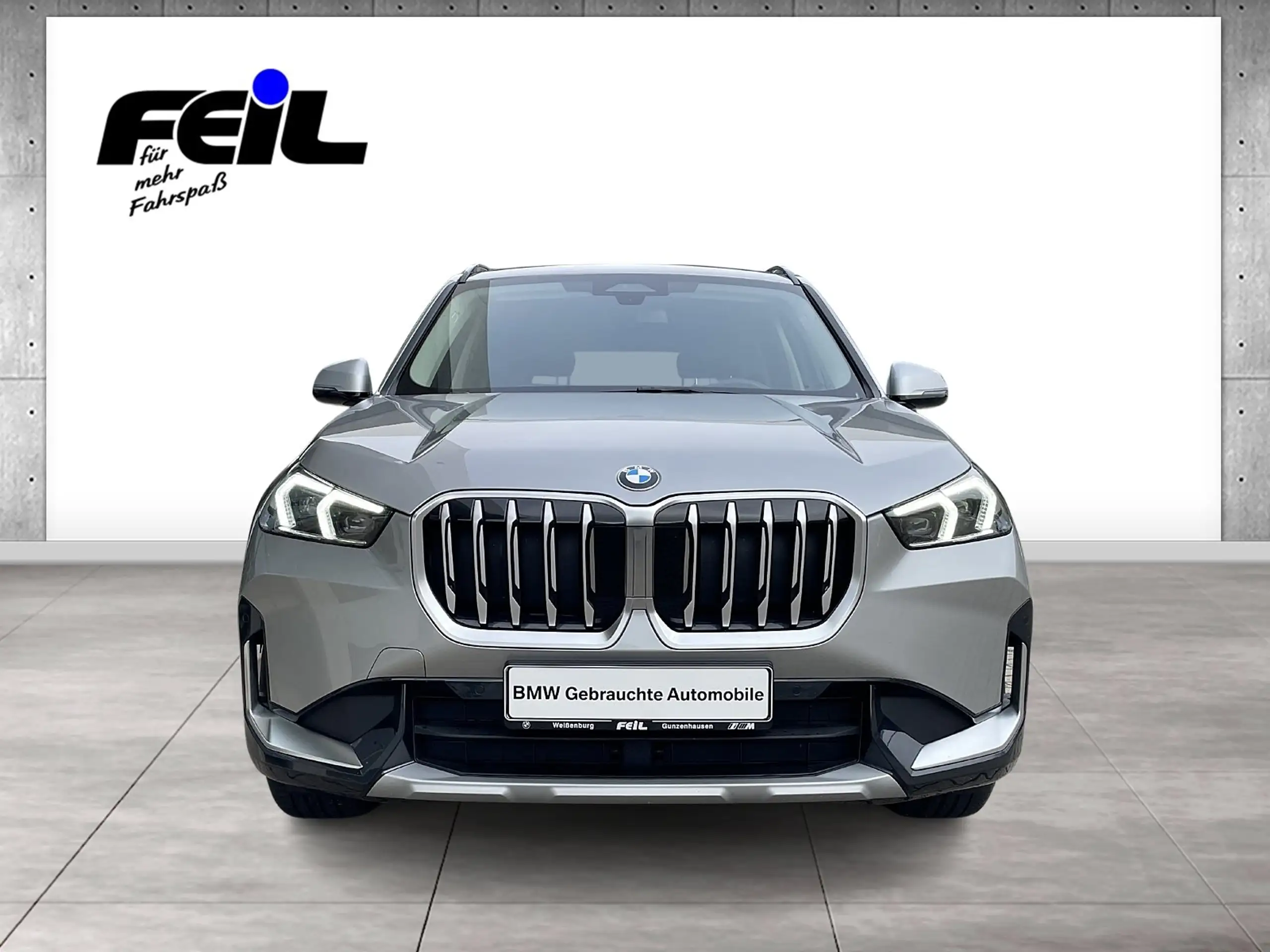 BMW - X1