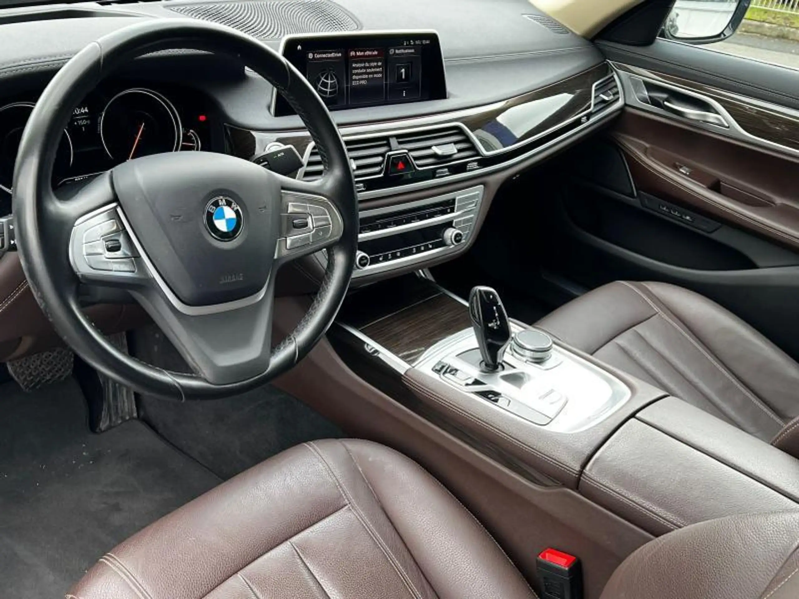 BMW - 725