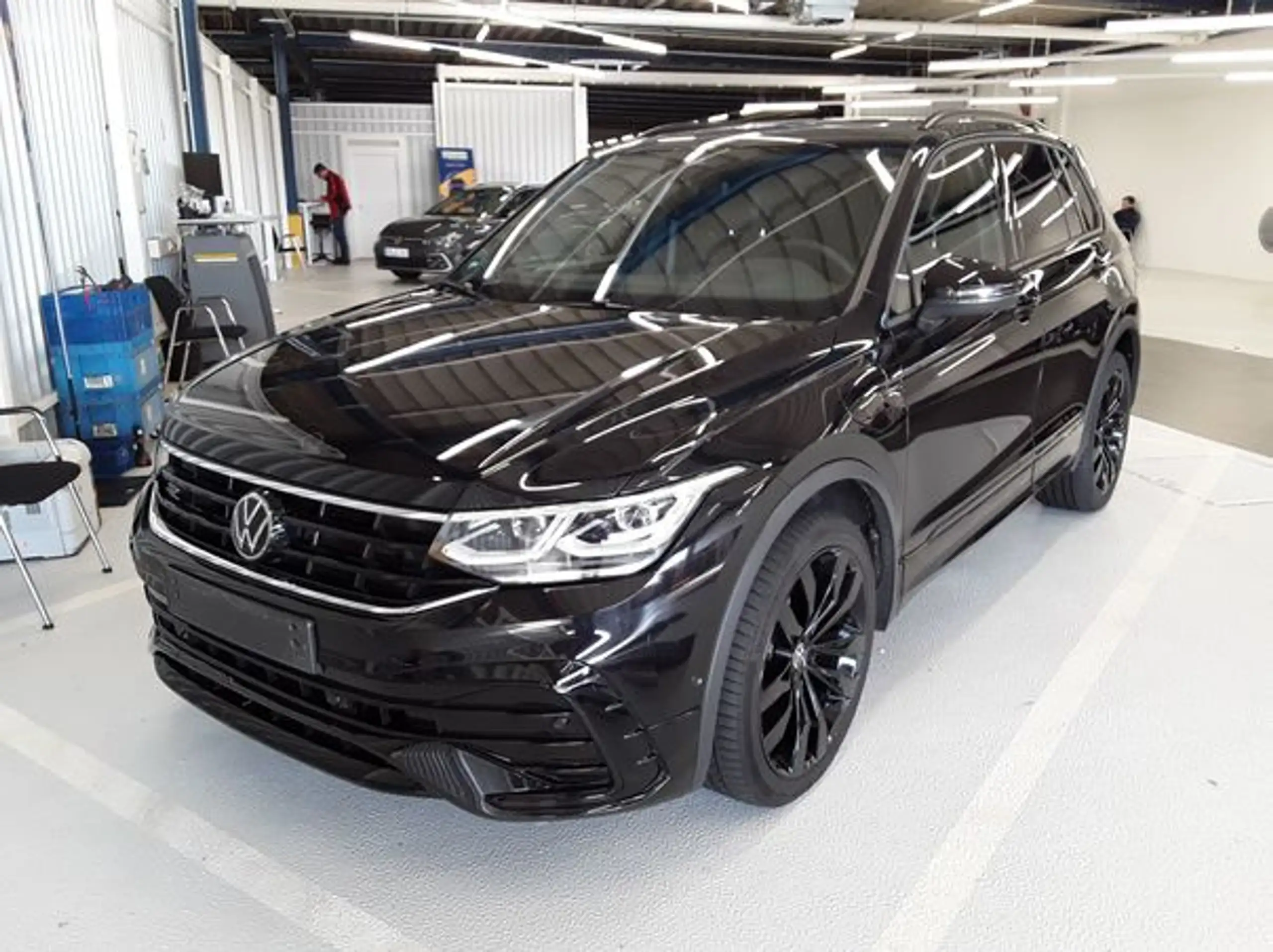 Volkswagen - Tiguan