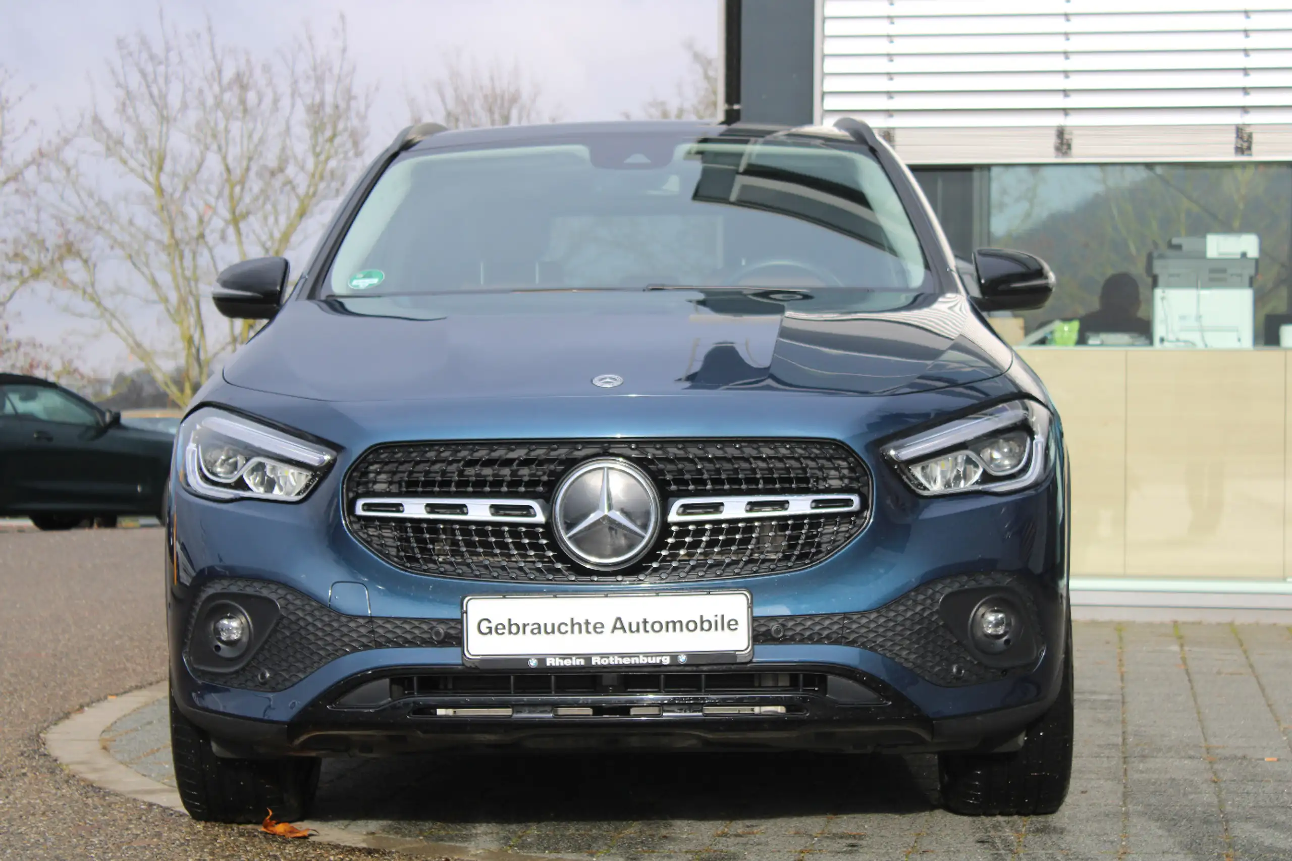 Mercedes-Benz - GLA 200