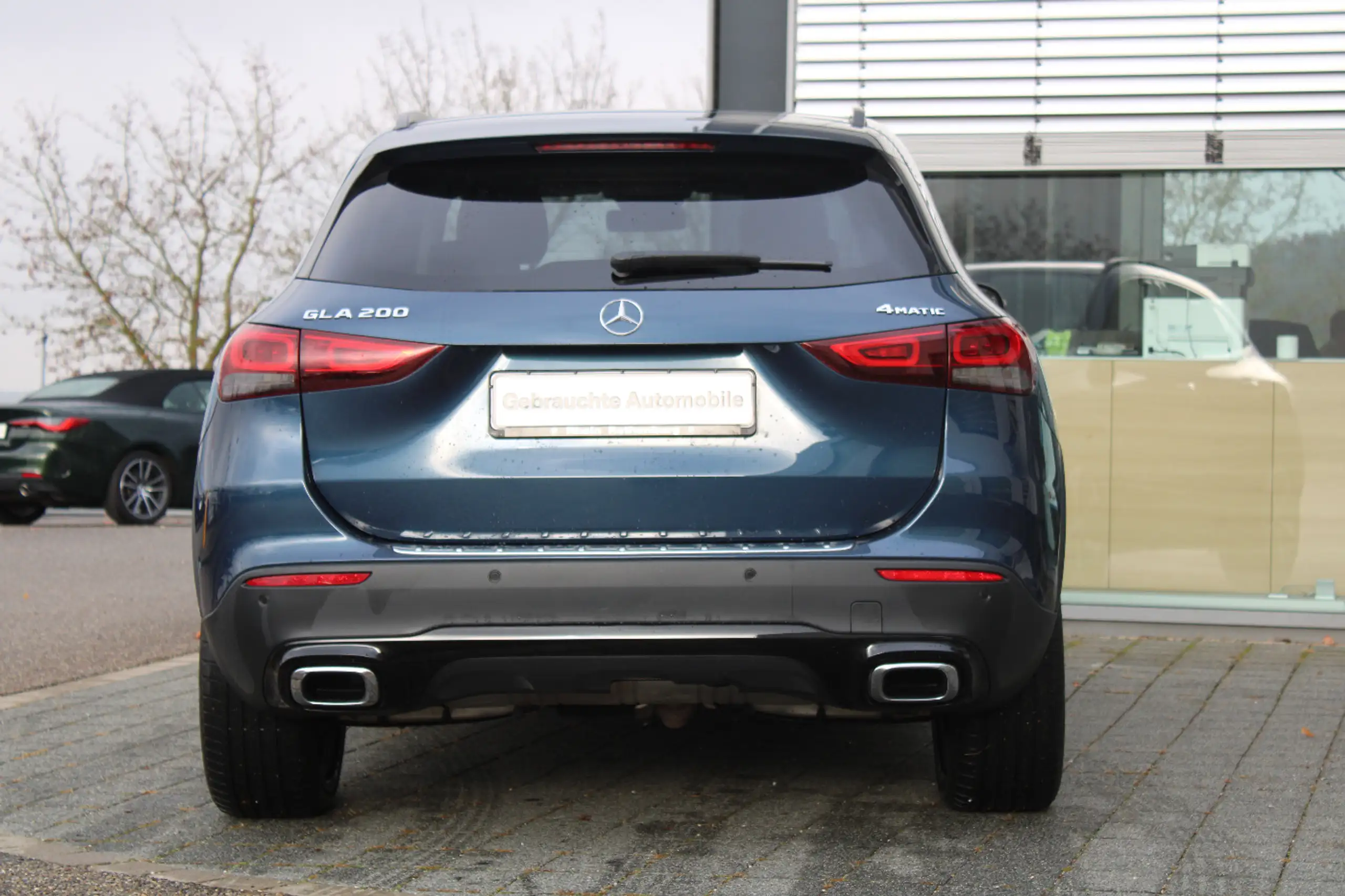 Mercedes-Benz - GLA 200