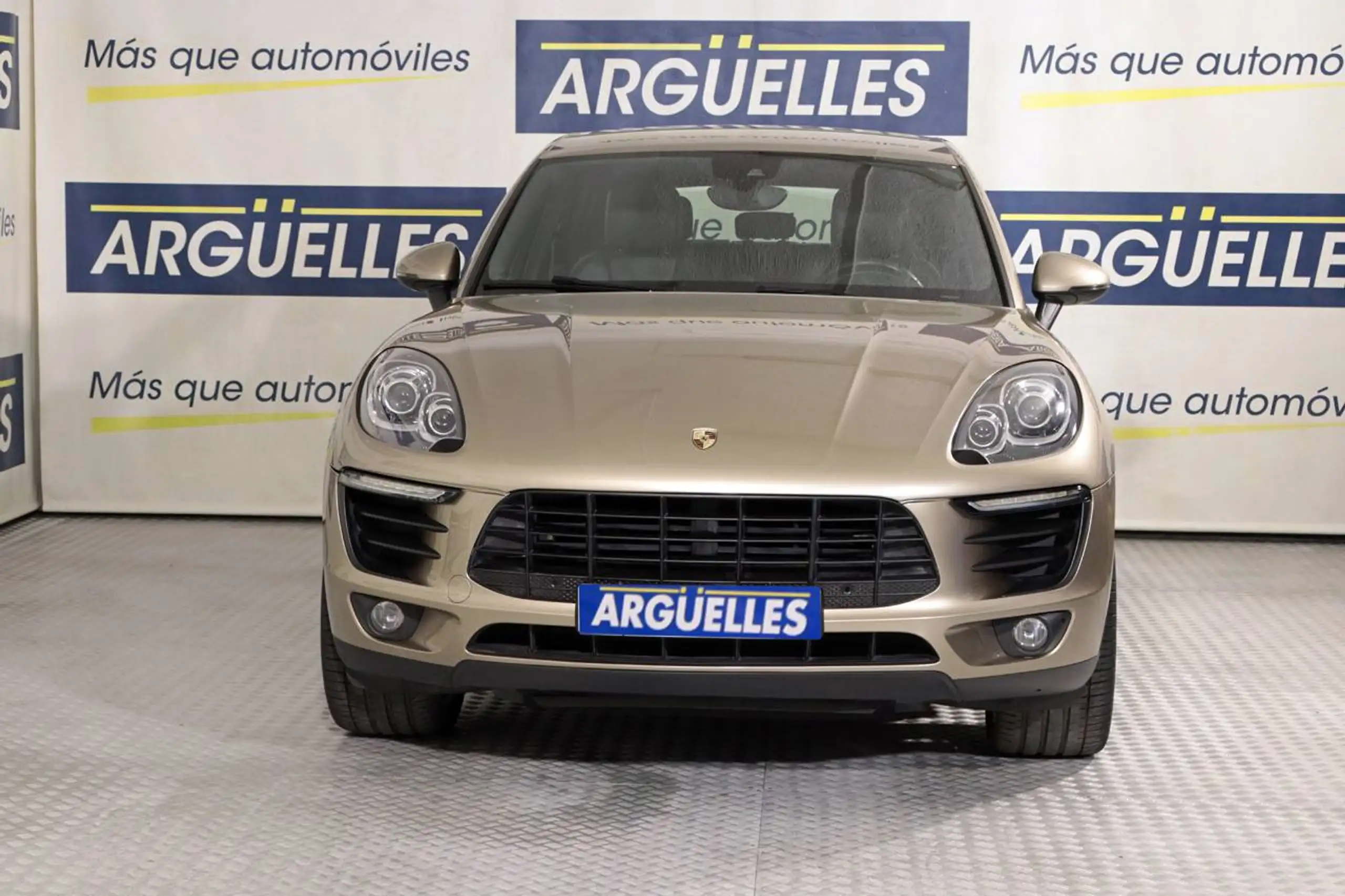 Porsche - Macan