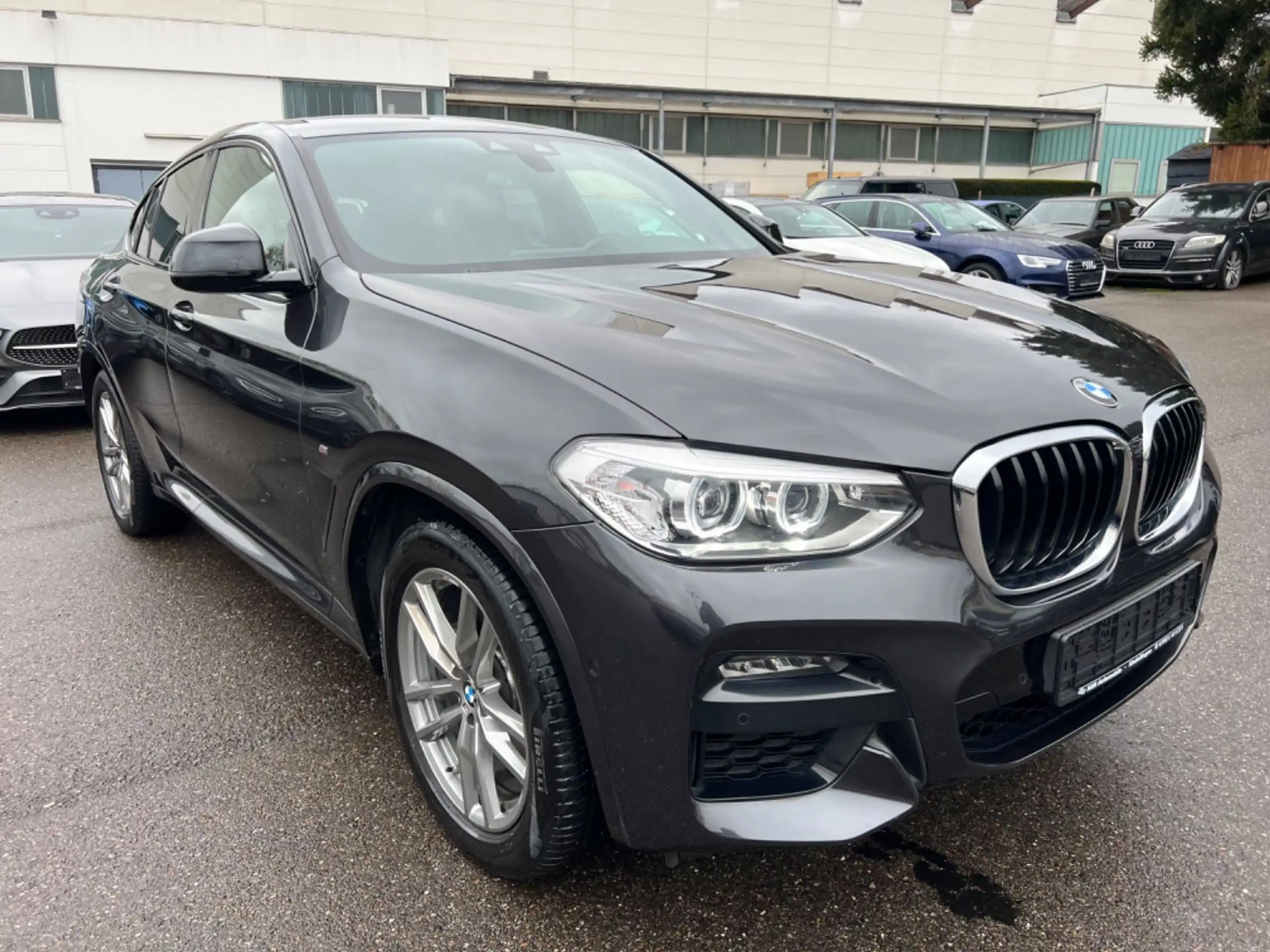 BMW - X4