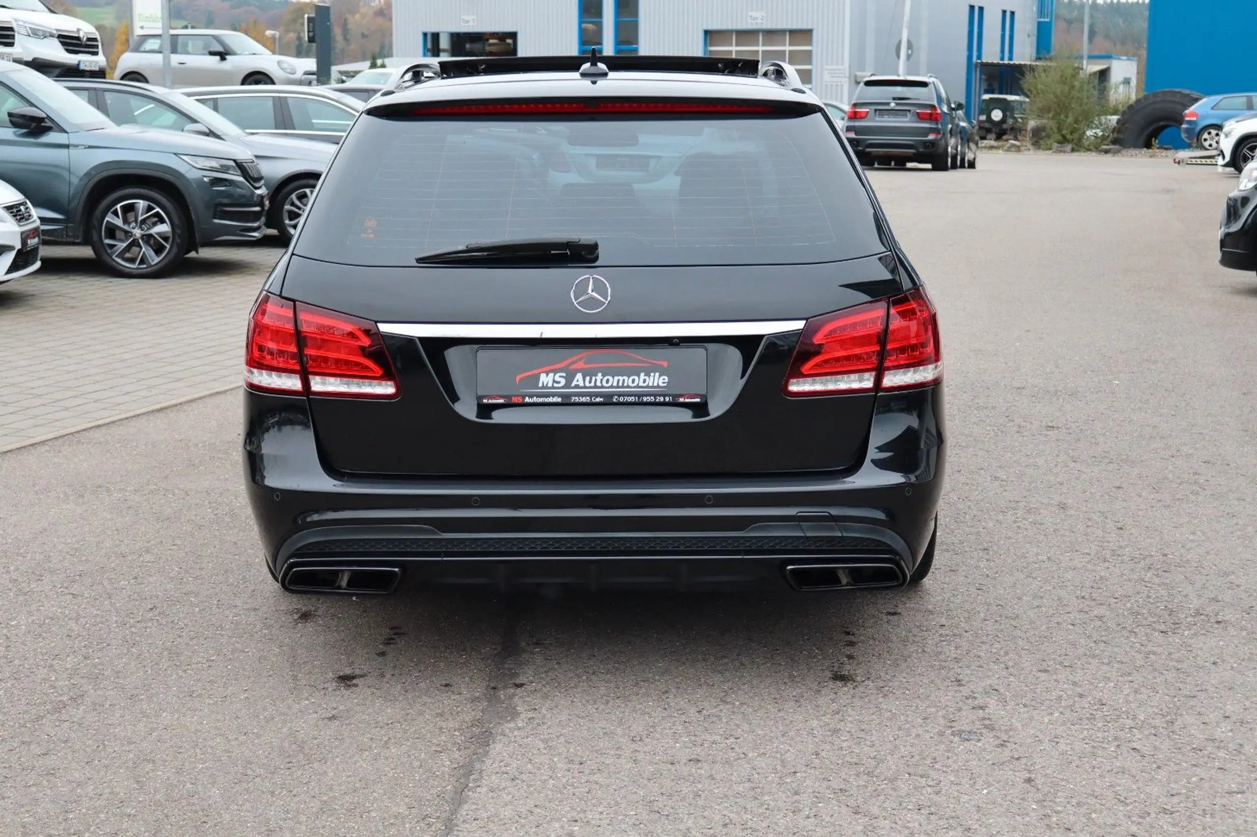 Mercedes-Benz - E 63 AMG