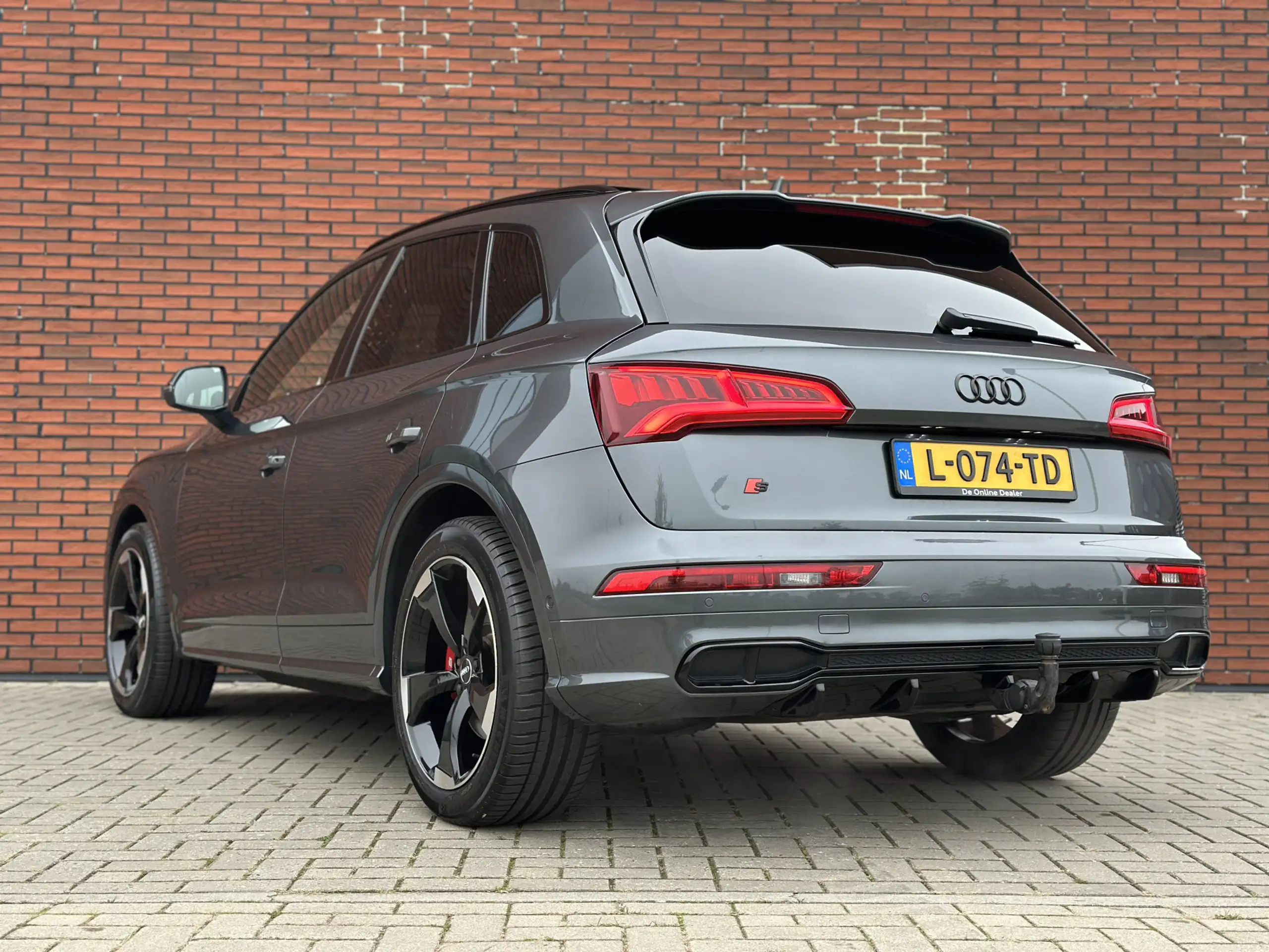 Audi - SQ5